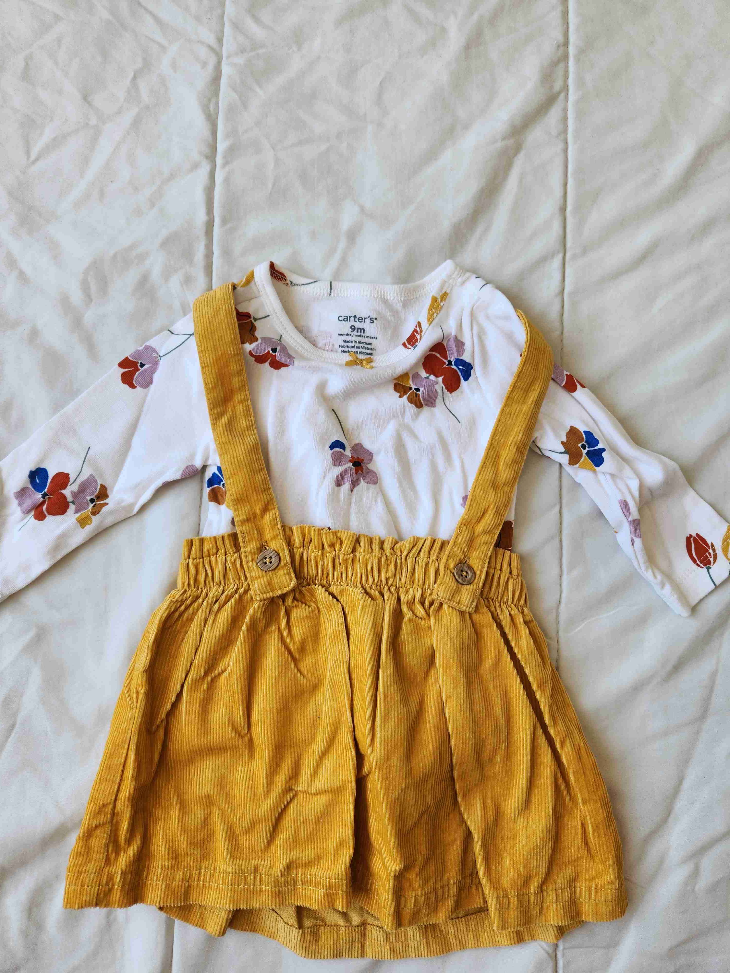 Set 2 vestidos con polera 9 Meses Carters