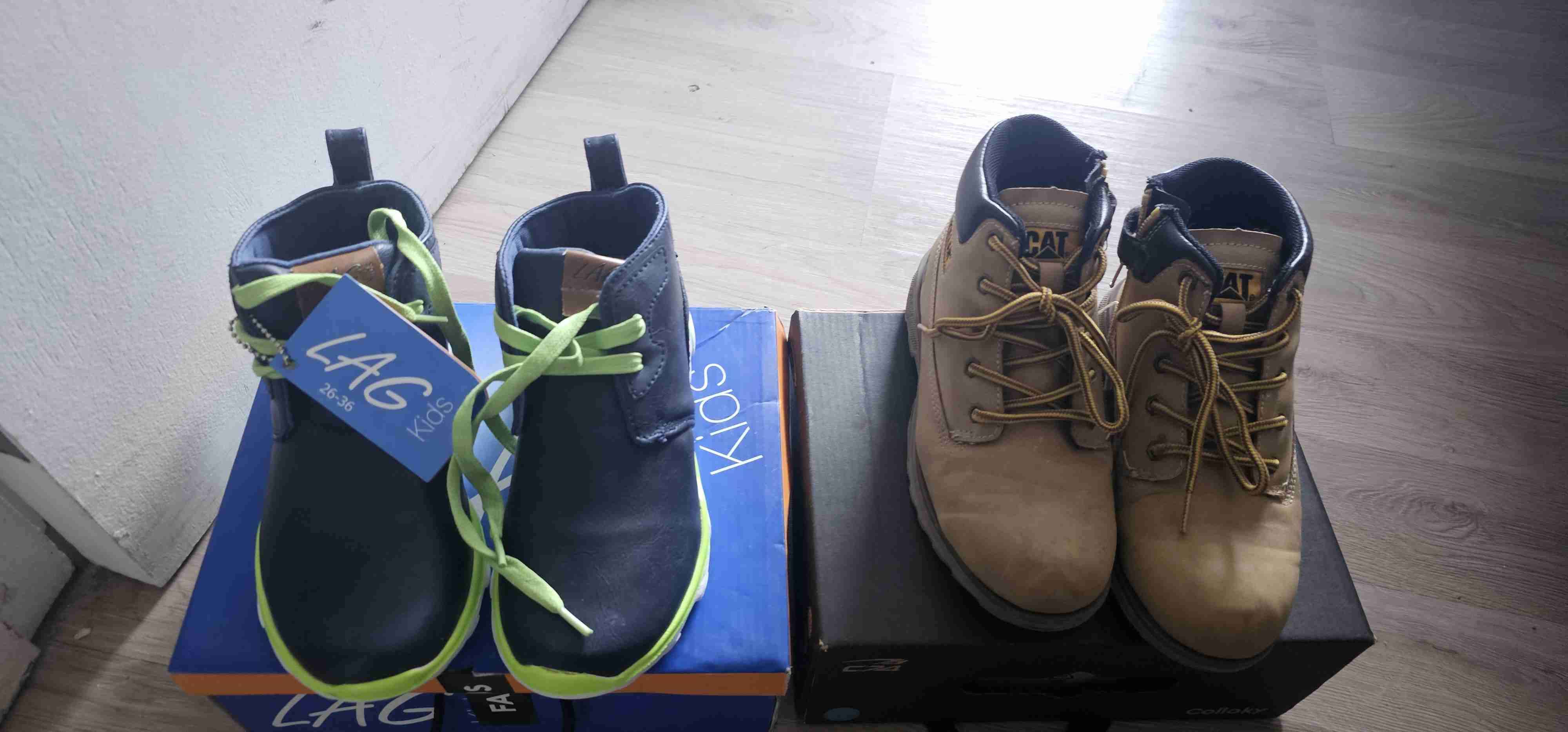 Botas infantiles LAG y CAT