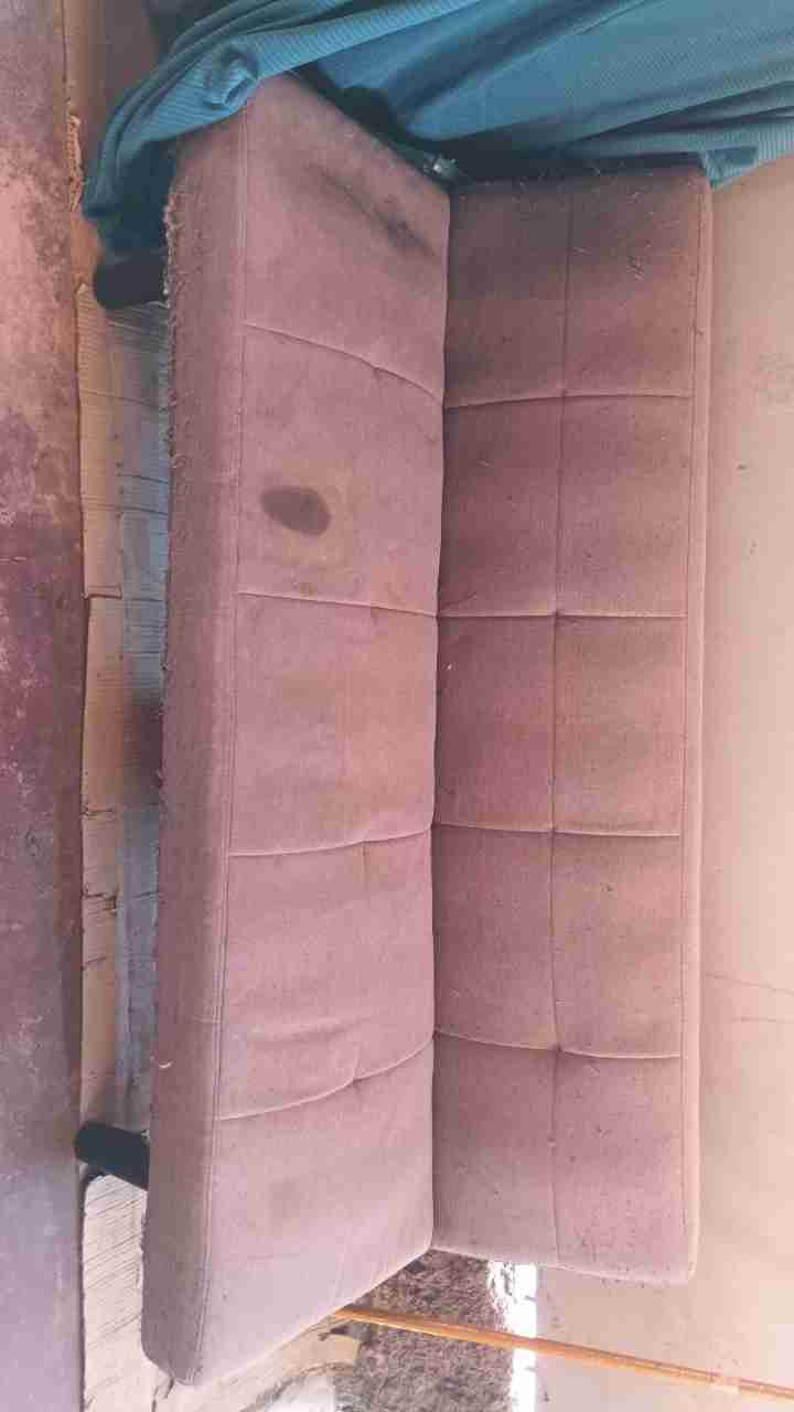 Sofá cama azul usado - miniatura 3