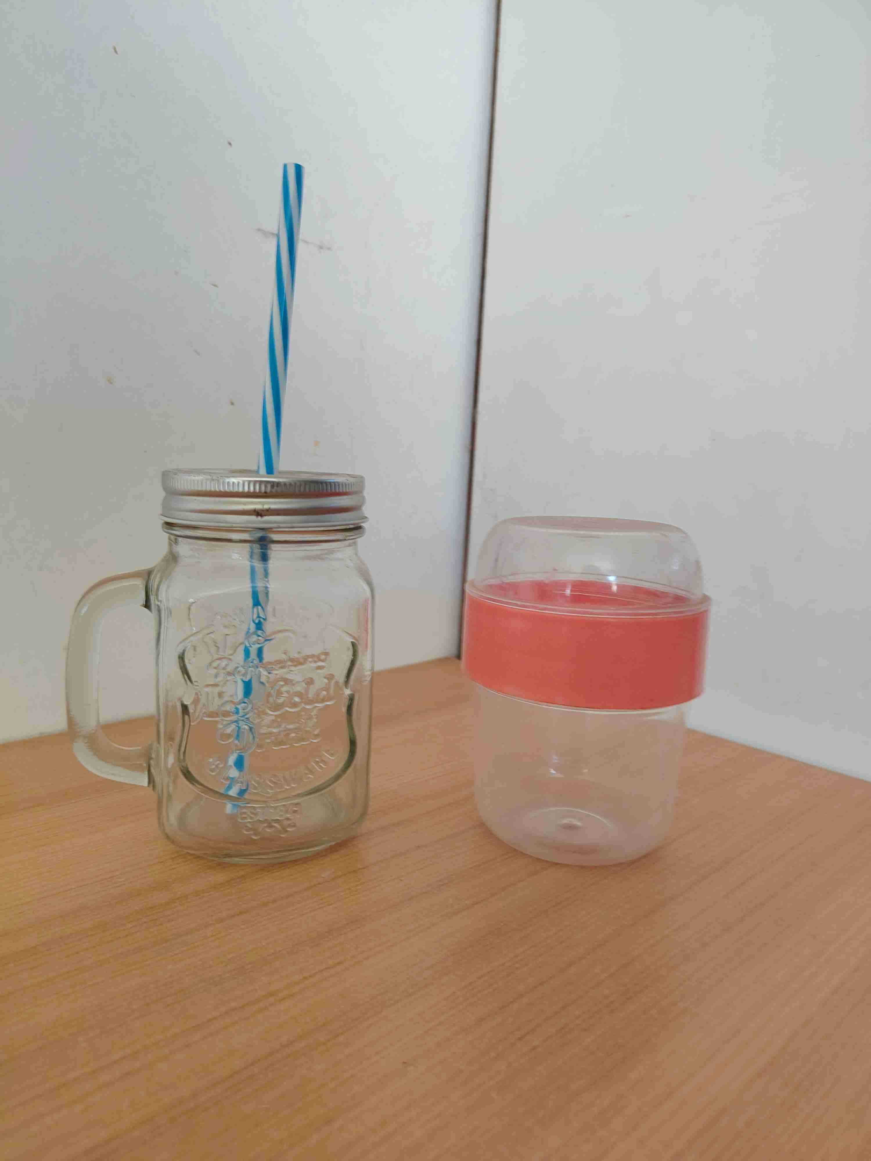 Vaso estilo jarra con bombilla - miniatura 2