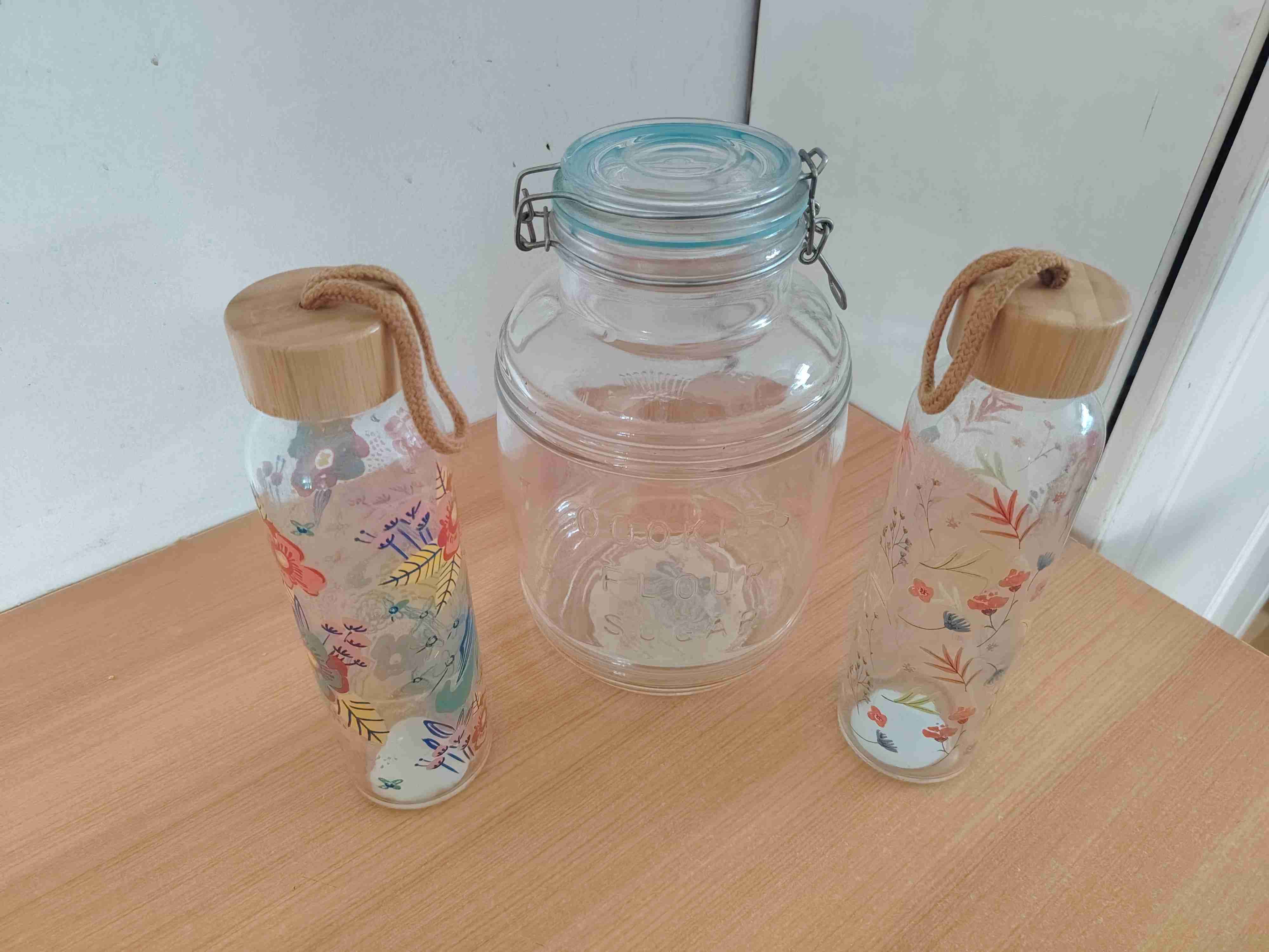 Botellas de vidrio con tapa de bambú - miniatura 3