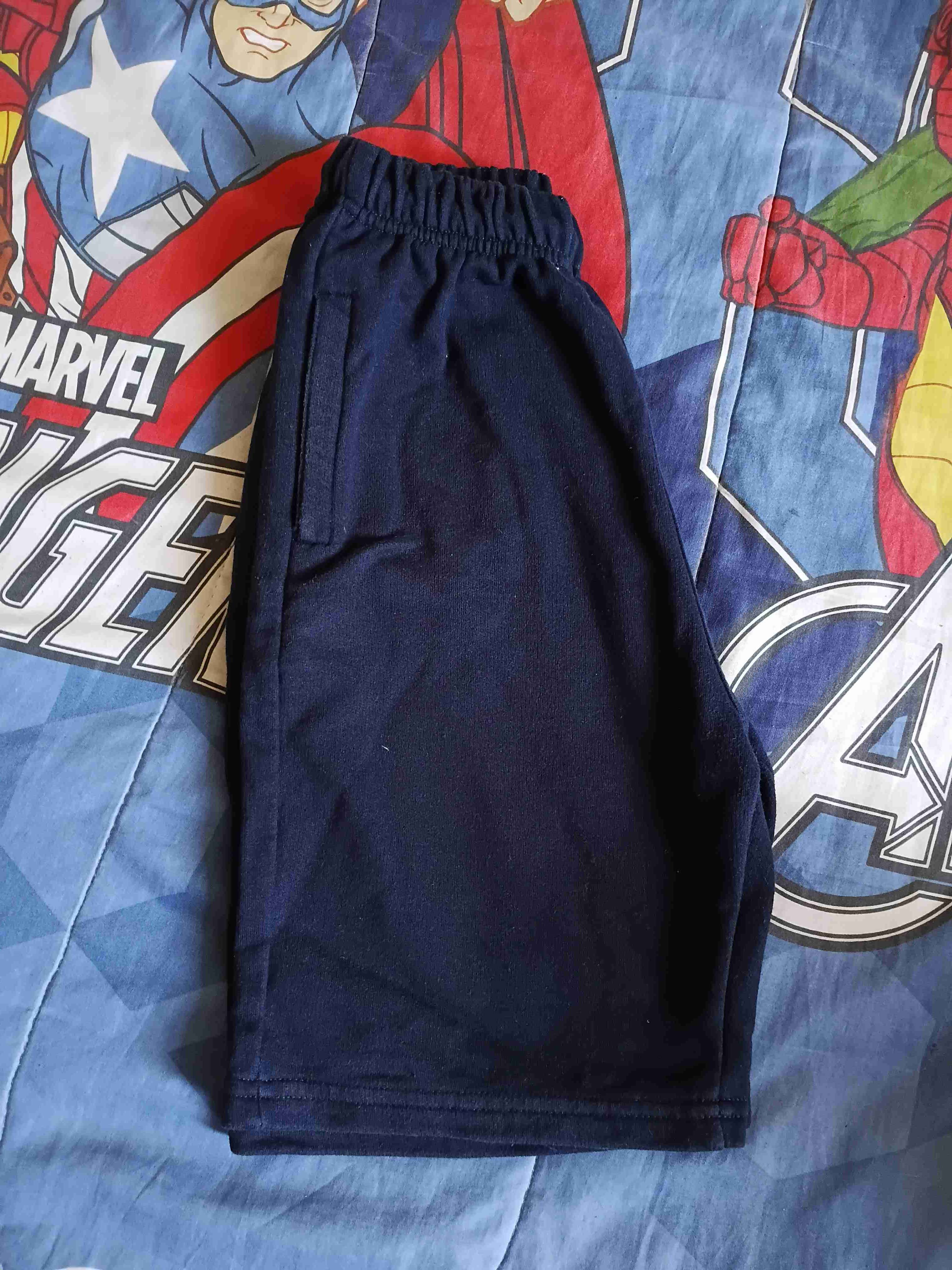 Shorts deportivos azul oscuro