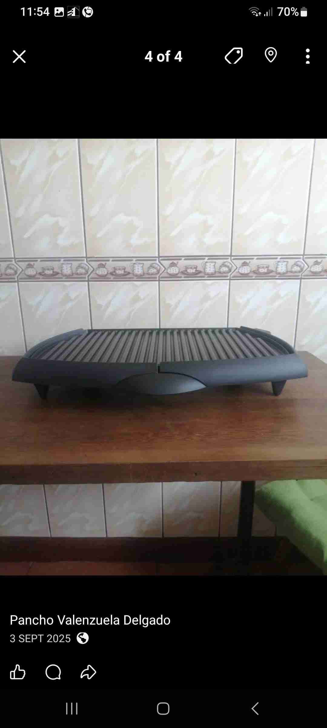 Parrilla eléctrica compacta