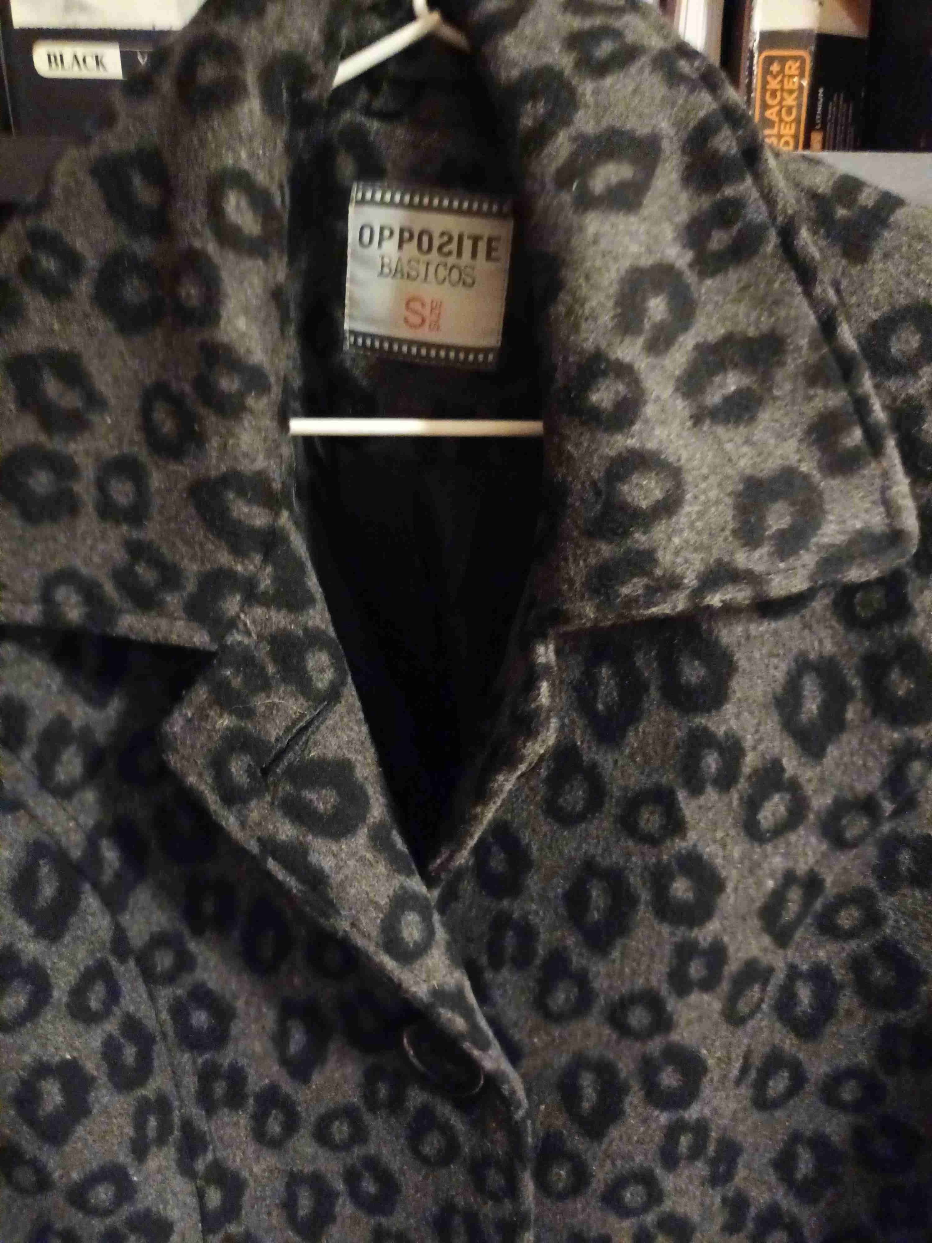 Abrigo estampado leopardo Opposite