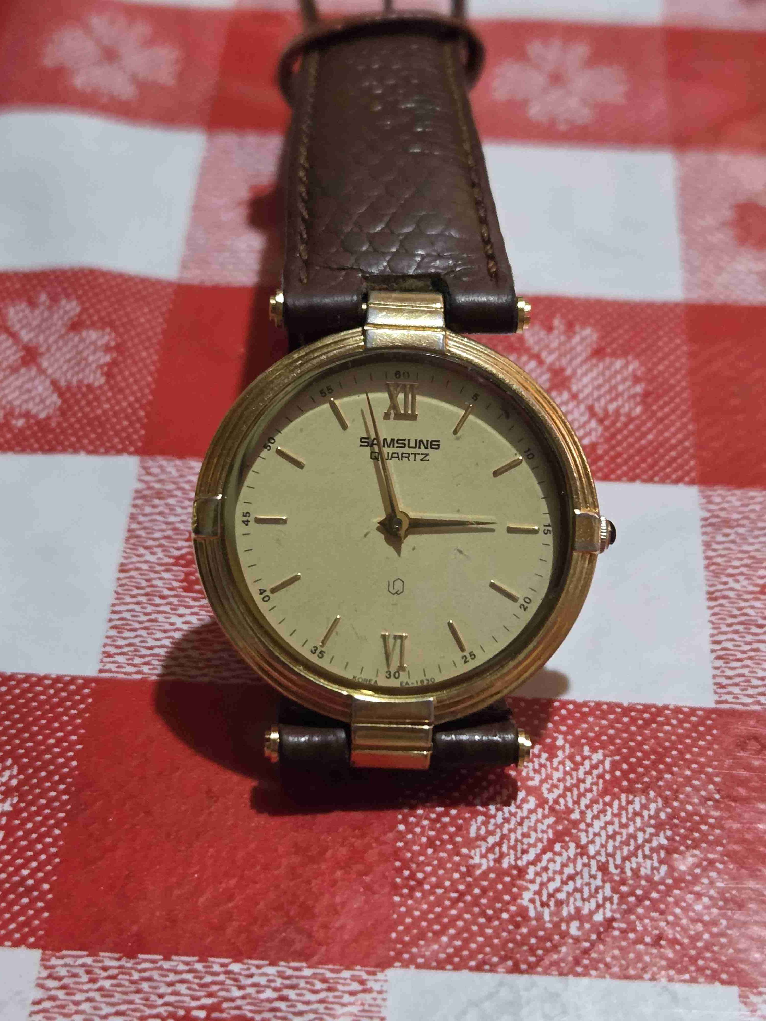 Reloj Samsung ultradelgado