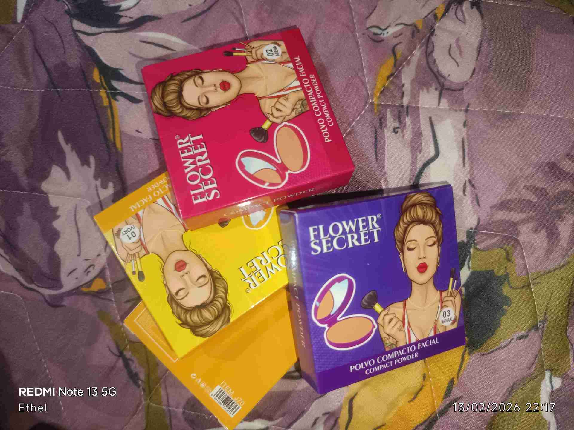 Polvo compacto Flower Secret (maquillaje)