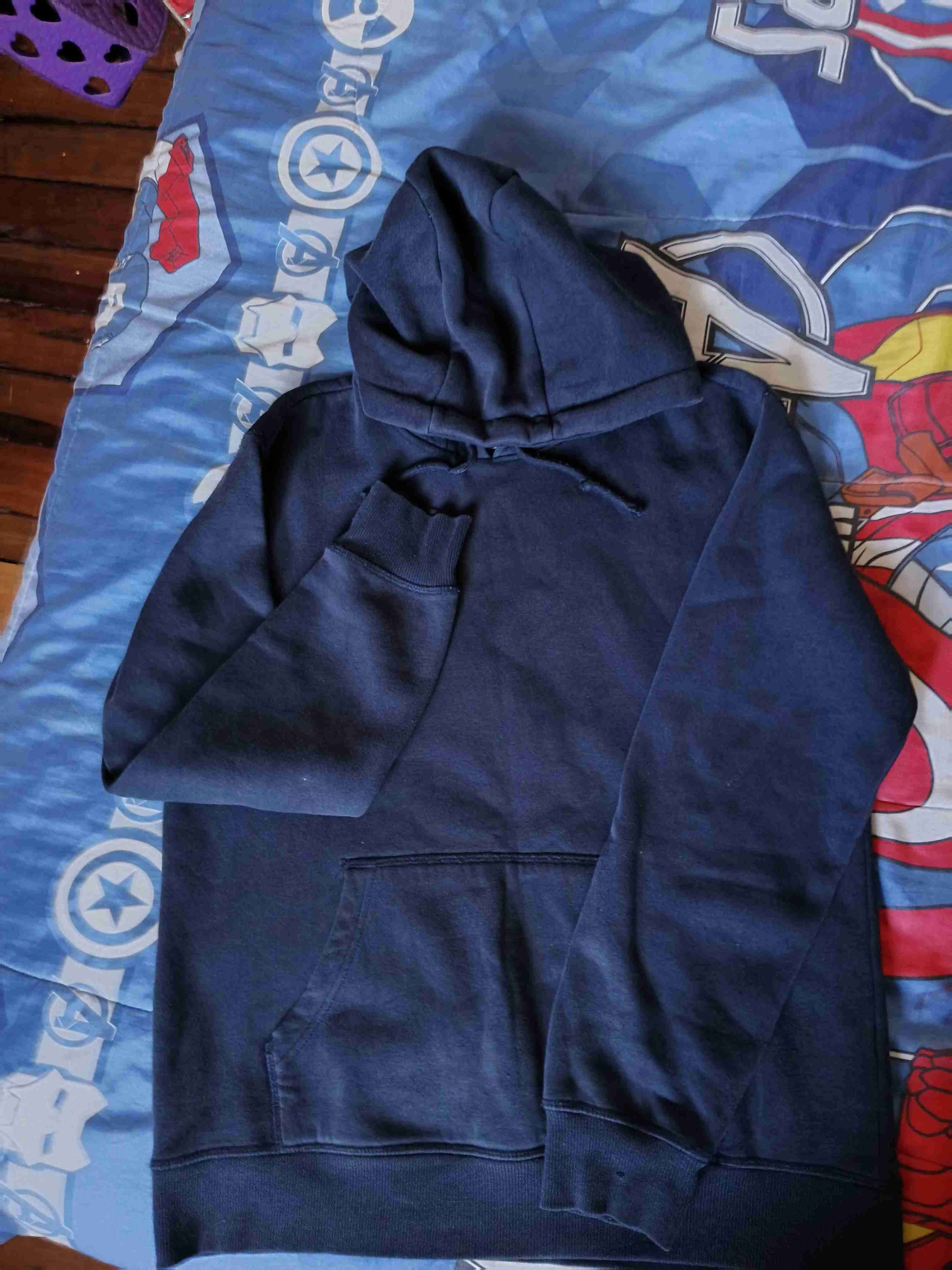 Polerón capucha azul marino