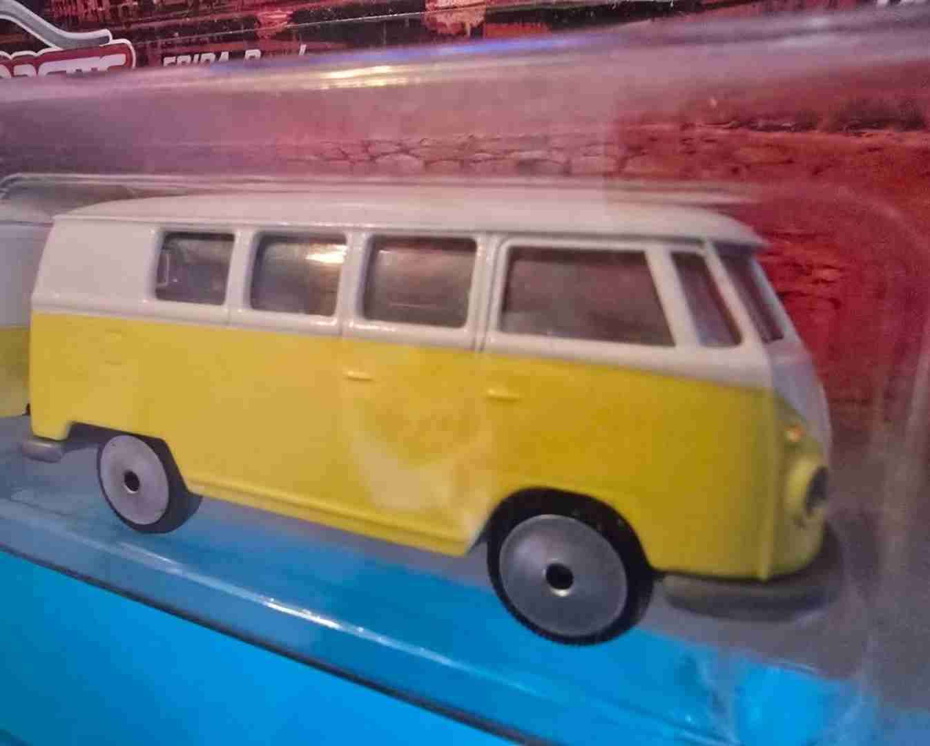 Vans Volkswagen Classic Majorette VW T1 - miniatura 3