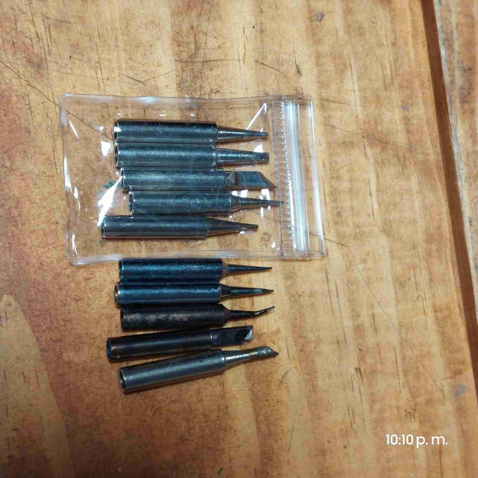 Estación soldadora BAKU 702B - miniatura 3