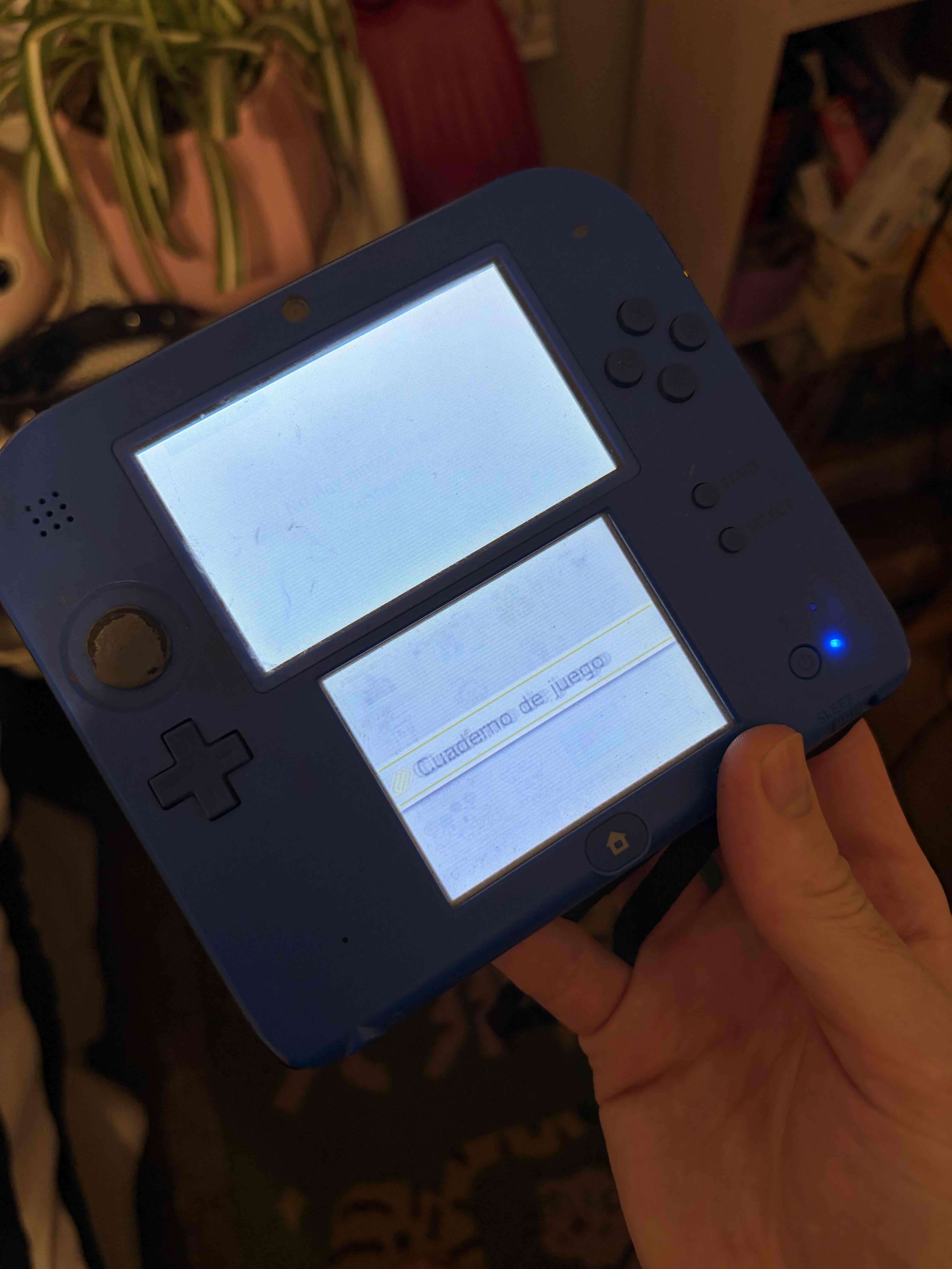 Nintendo 2ds con Mario kart 7 integrado + 3 - miniatura 2