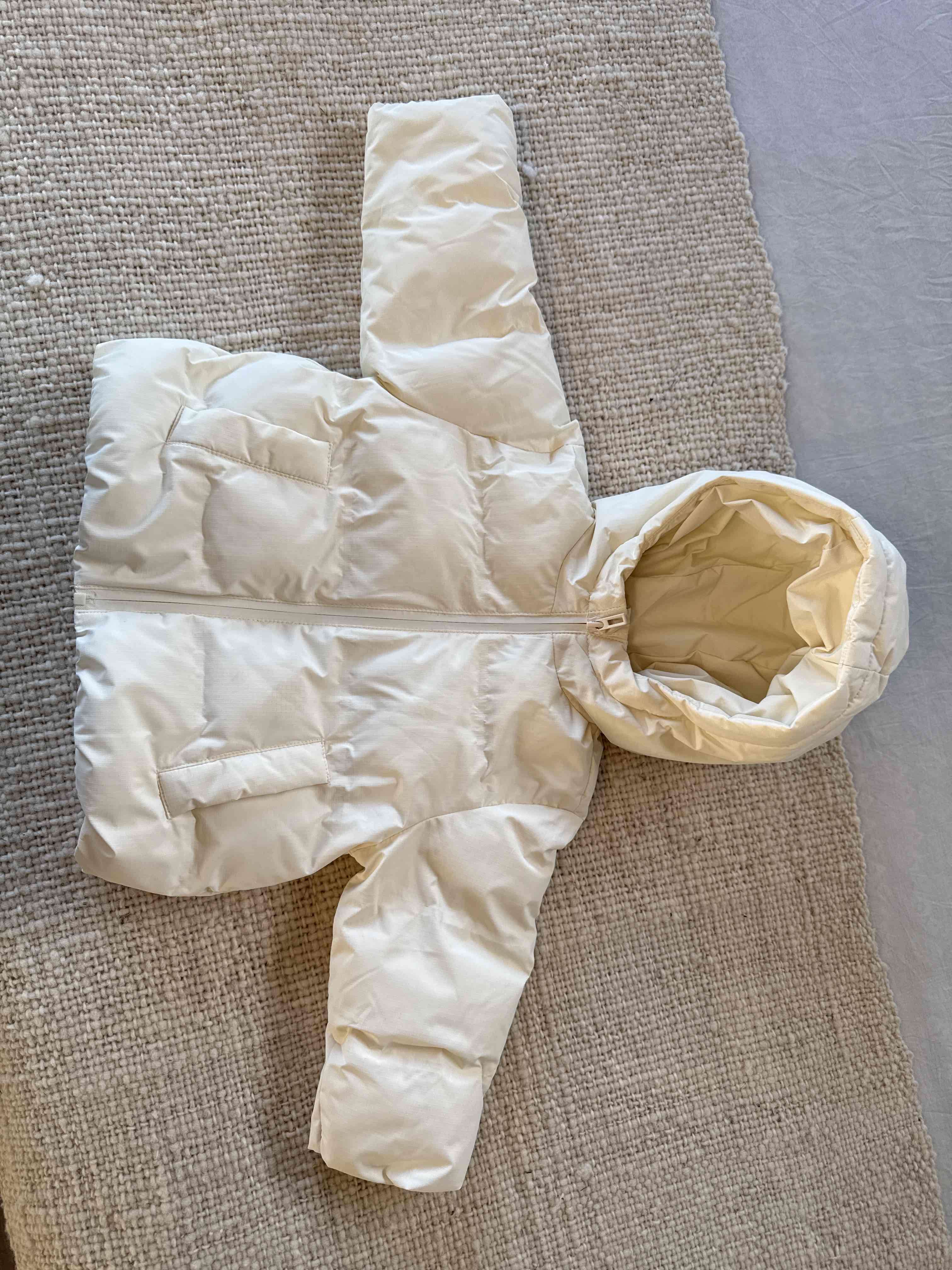 Chaqueta acolchada blanca para niño