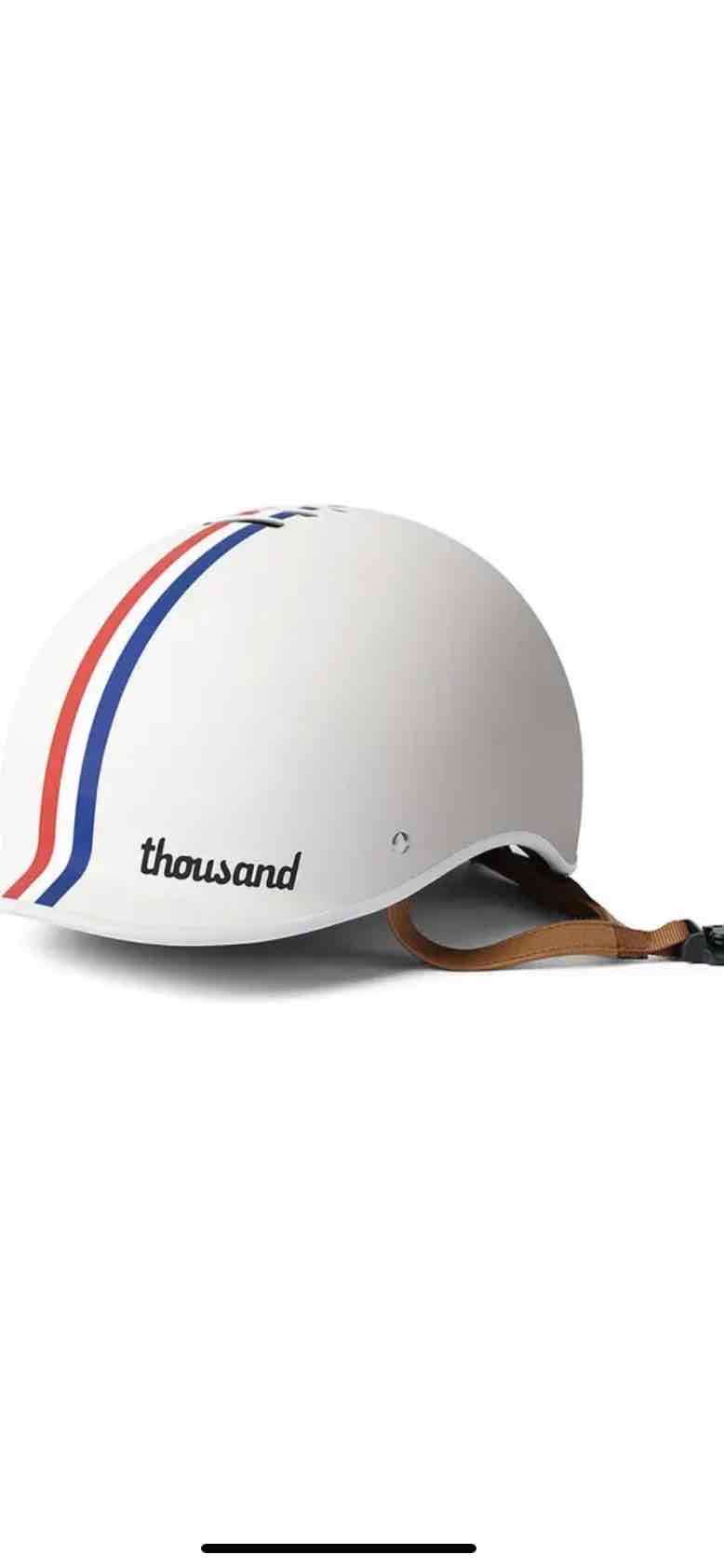 Casco Thousand, ciclista blanco con rayas