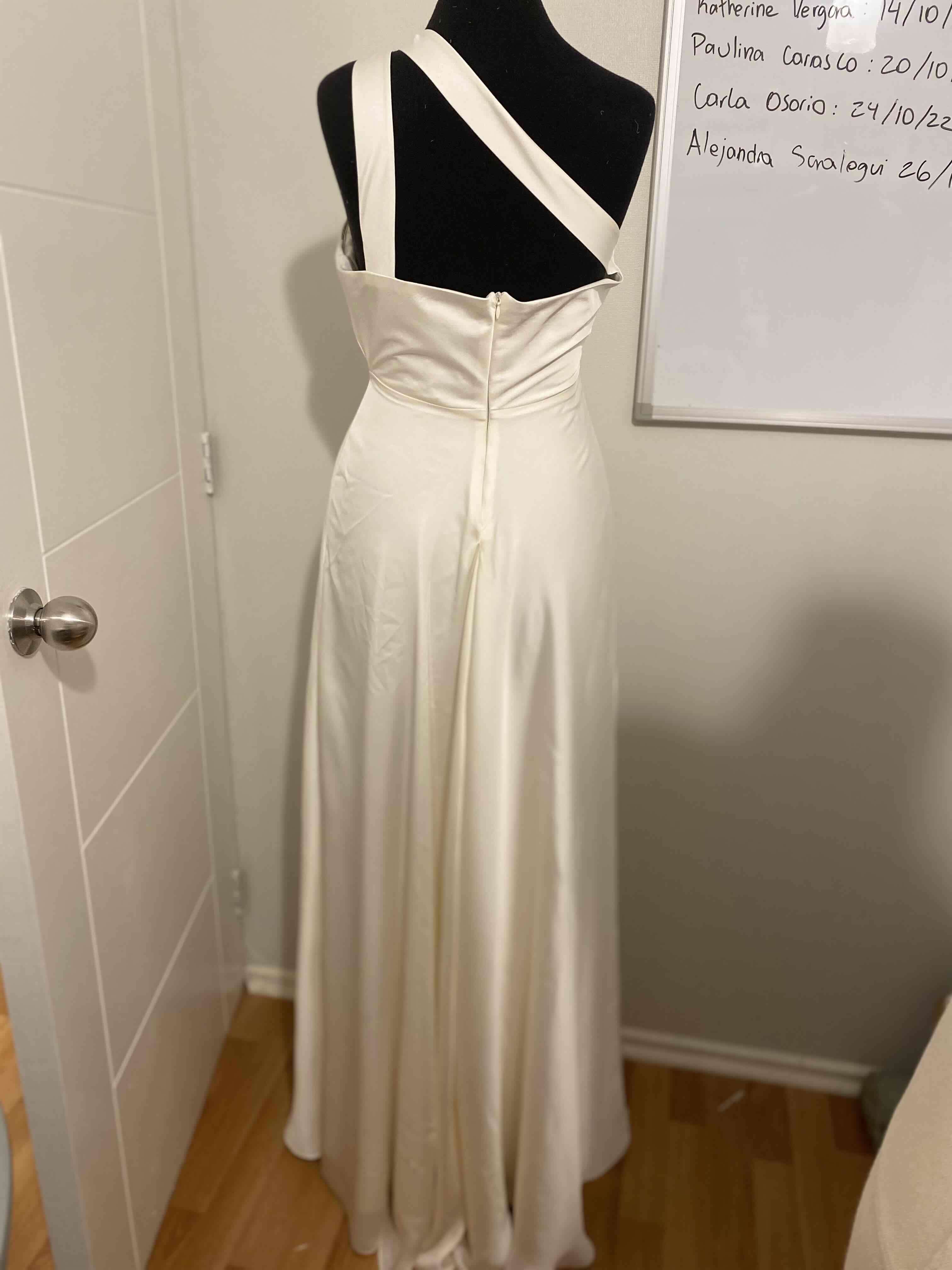 Vestido de novia - miniatura 3