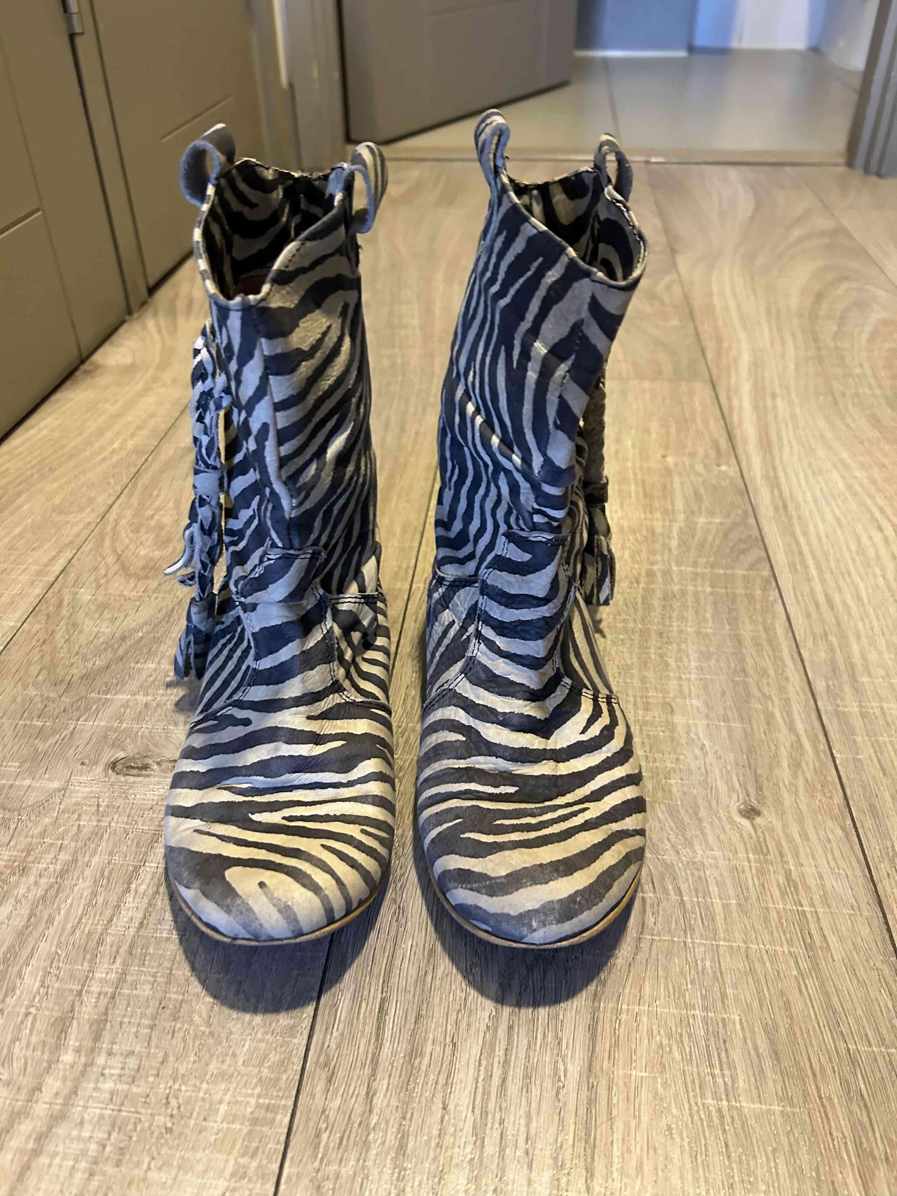 Botas animal print cebra