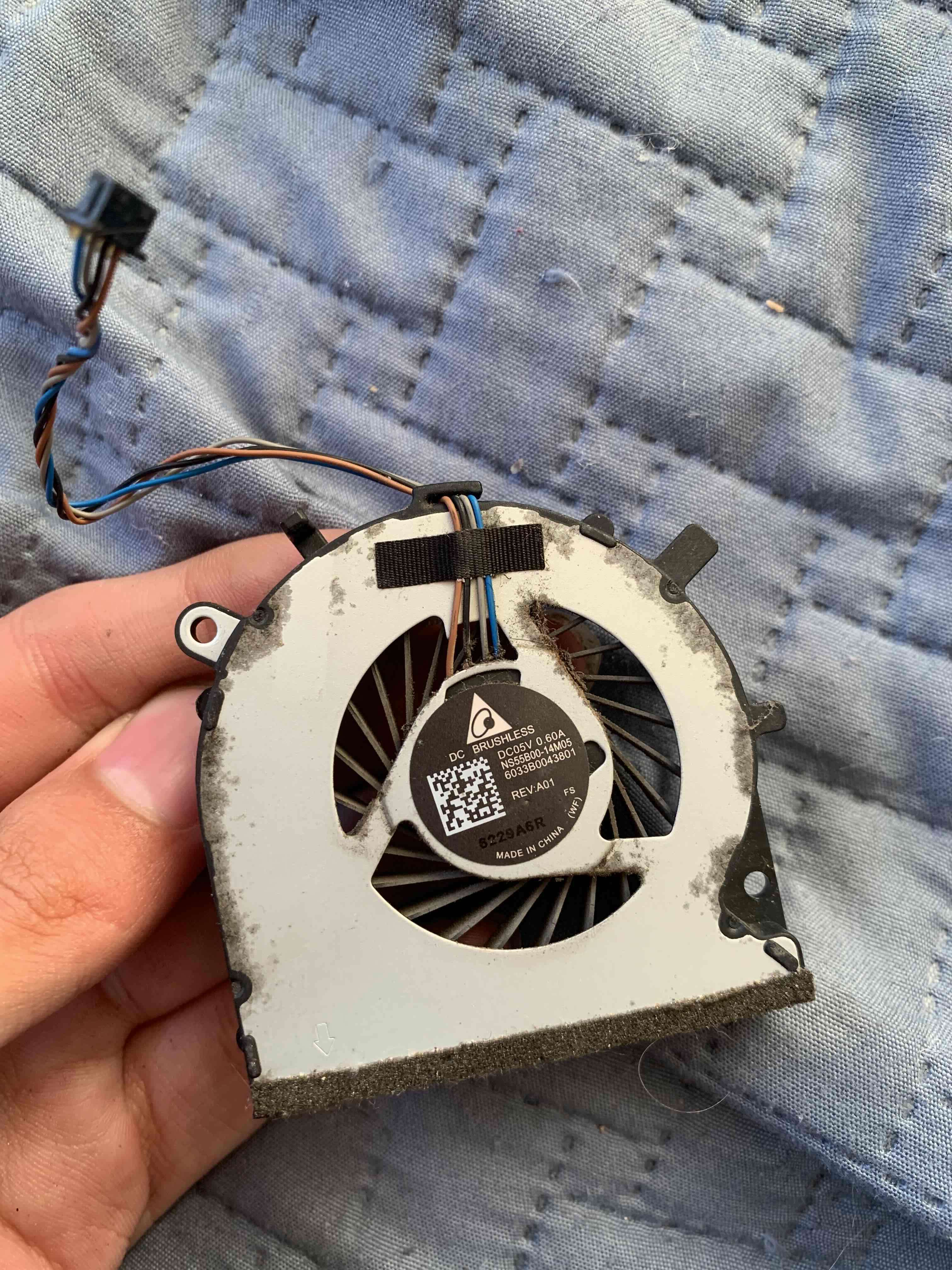 Ventilador de computadora usado - miniatura 2