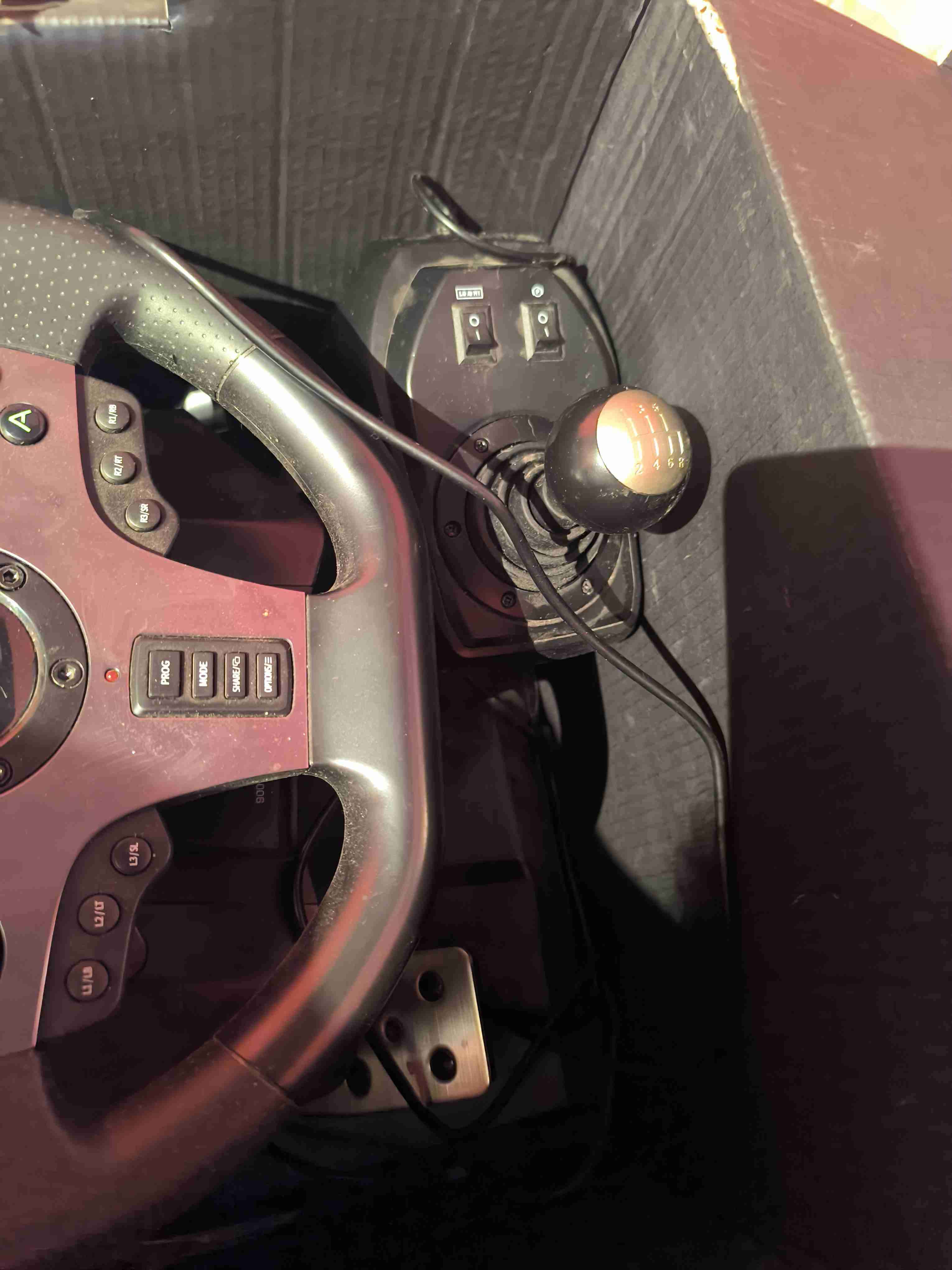 Volante pxn v9 - miniatura 3