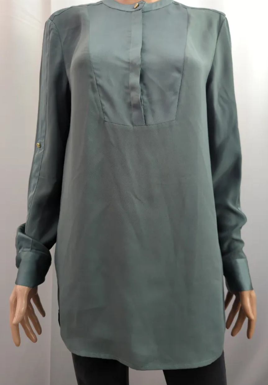 Blusa verde manga larga Tommy higffiger talla M