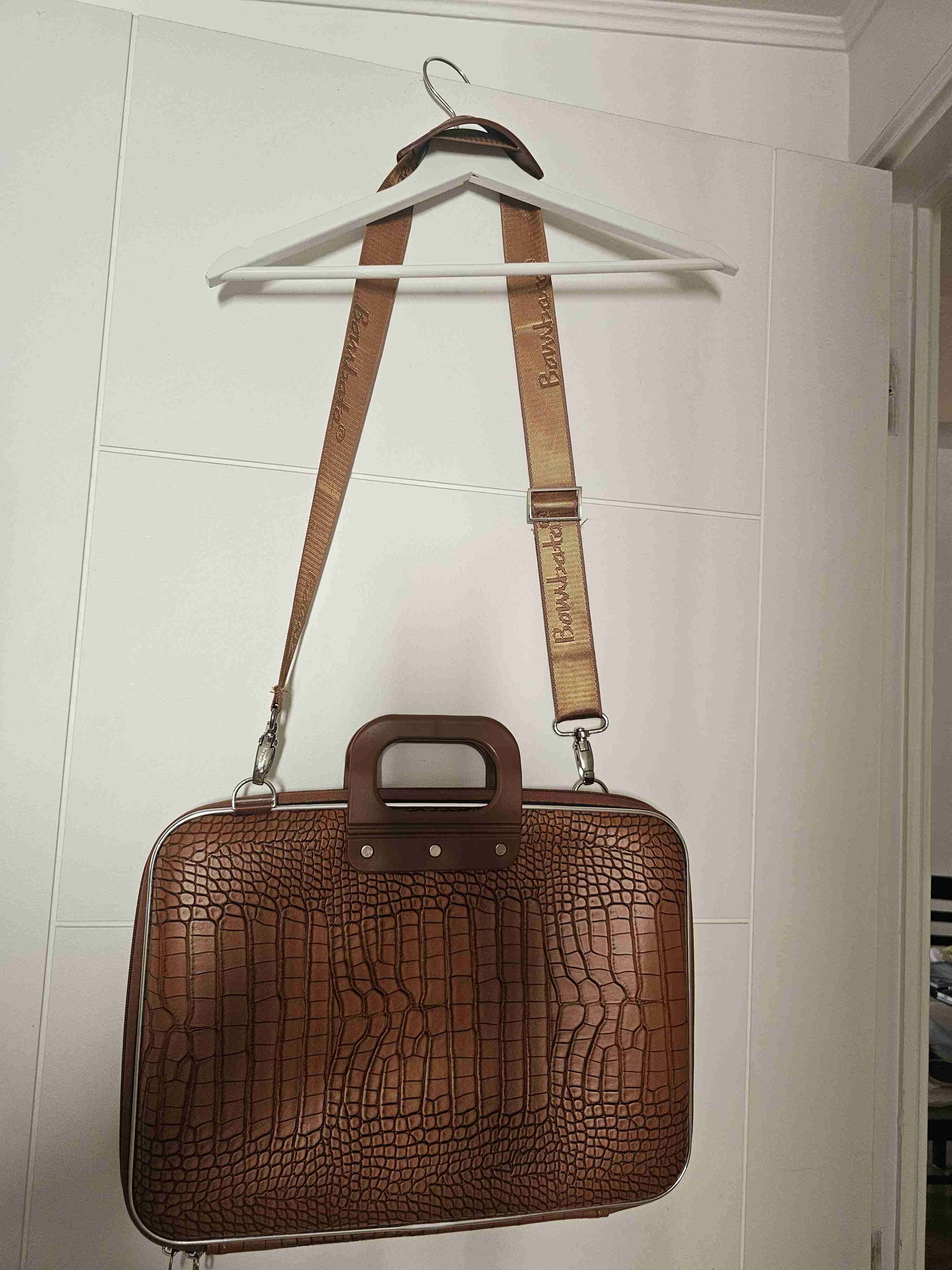 Maletín marrón BAMBATA