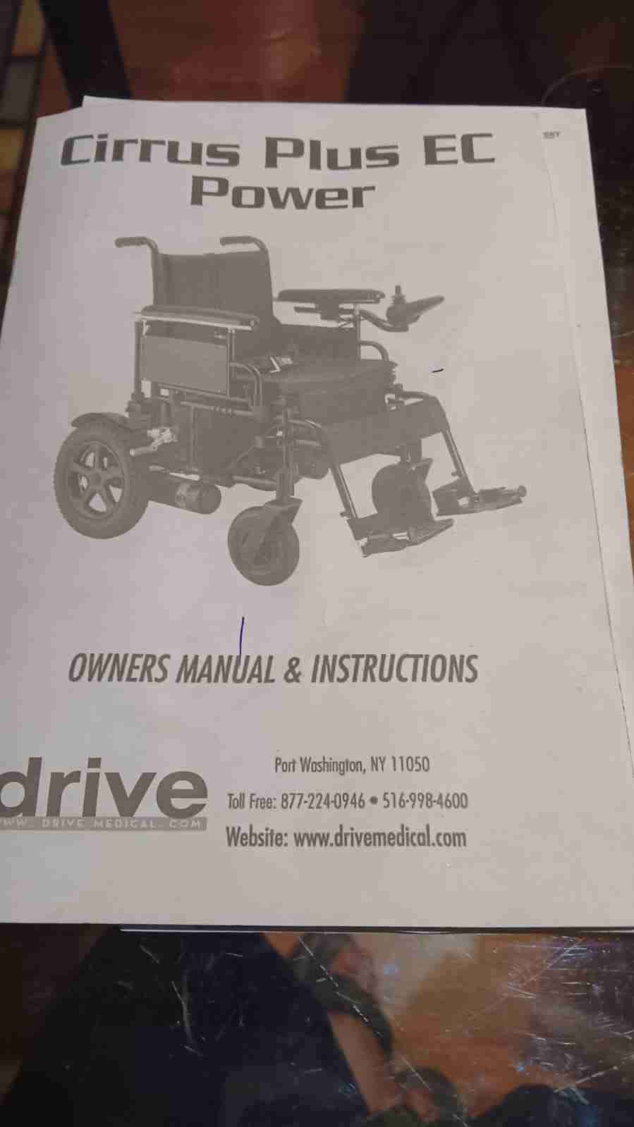 Silla de ruedas eléctrica plegable (dos baterías) - miniatura 3