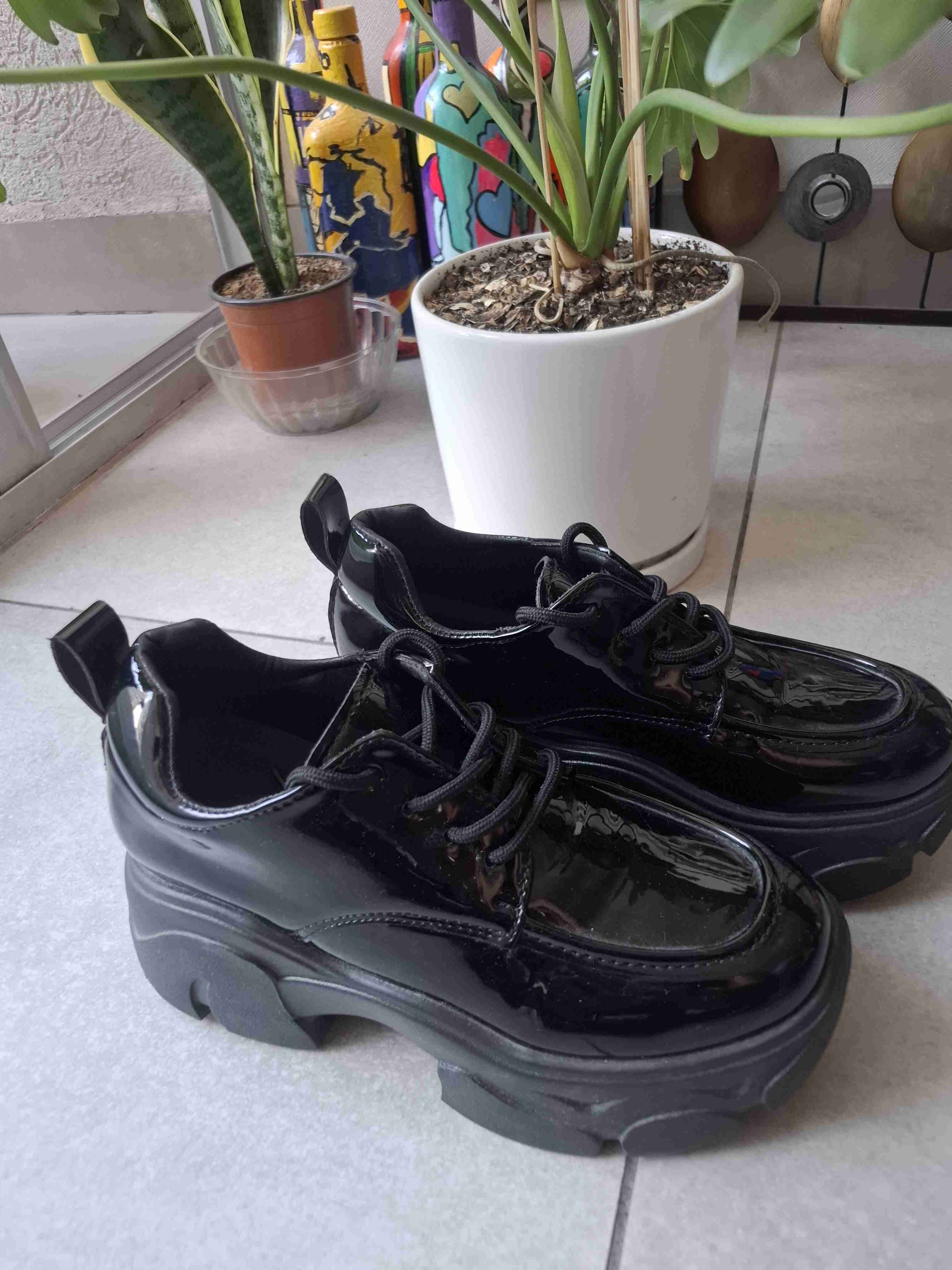 Zapatos negros charol Plataforma - miniatura 2