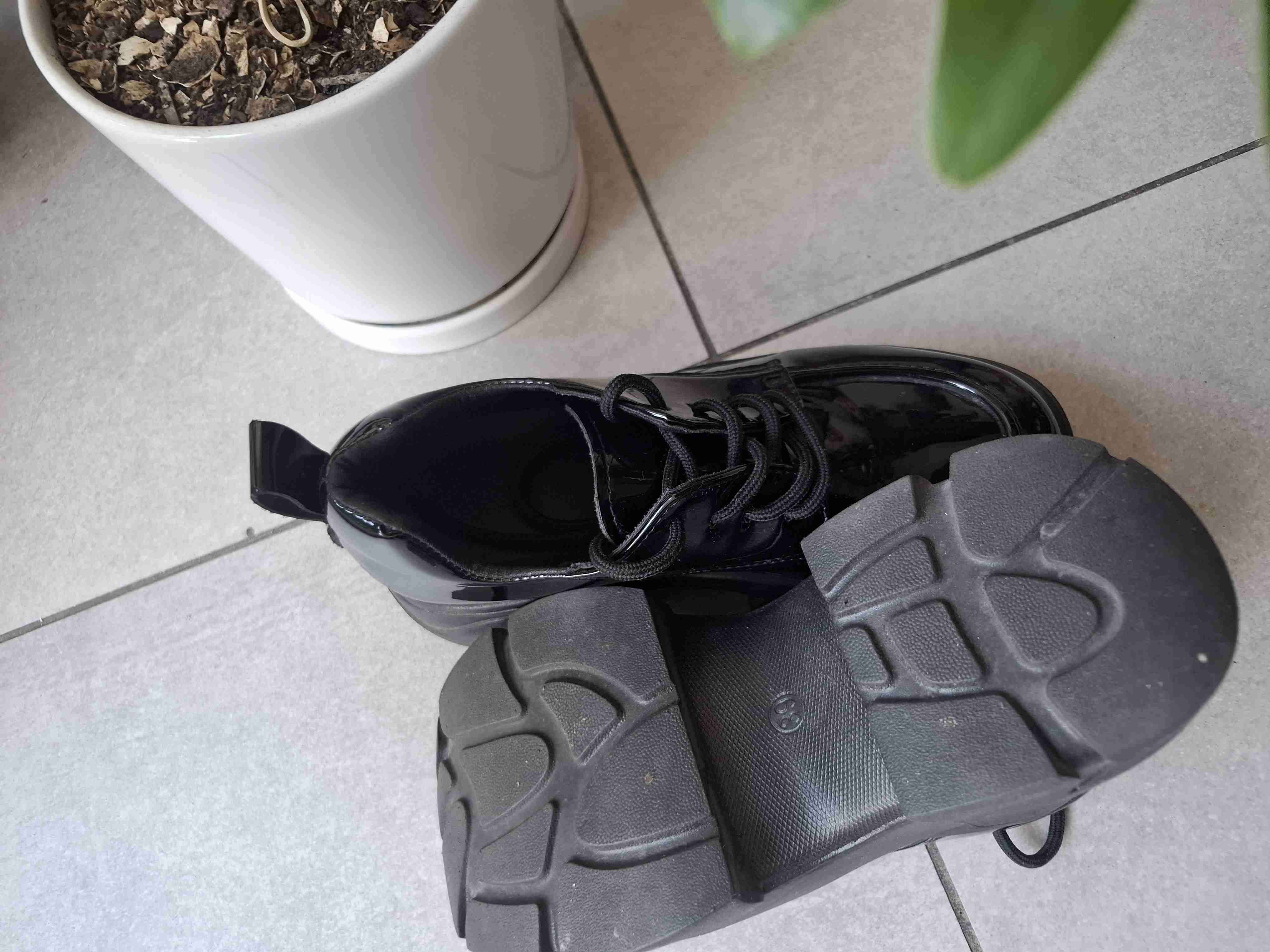 Zapatos negros charol Plataforma - miniatura 4