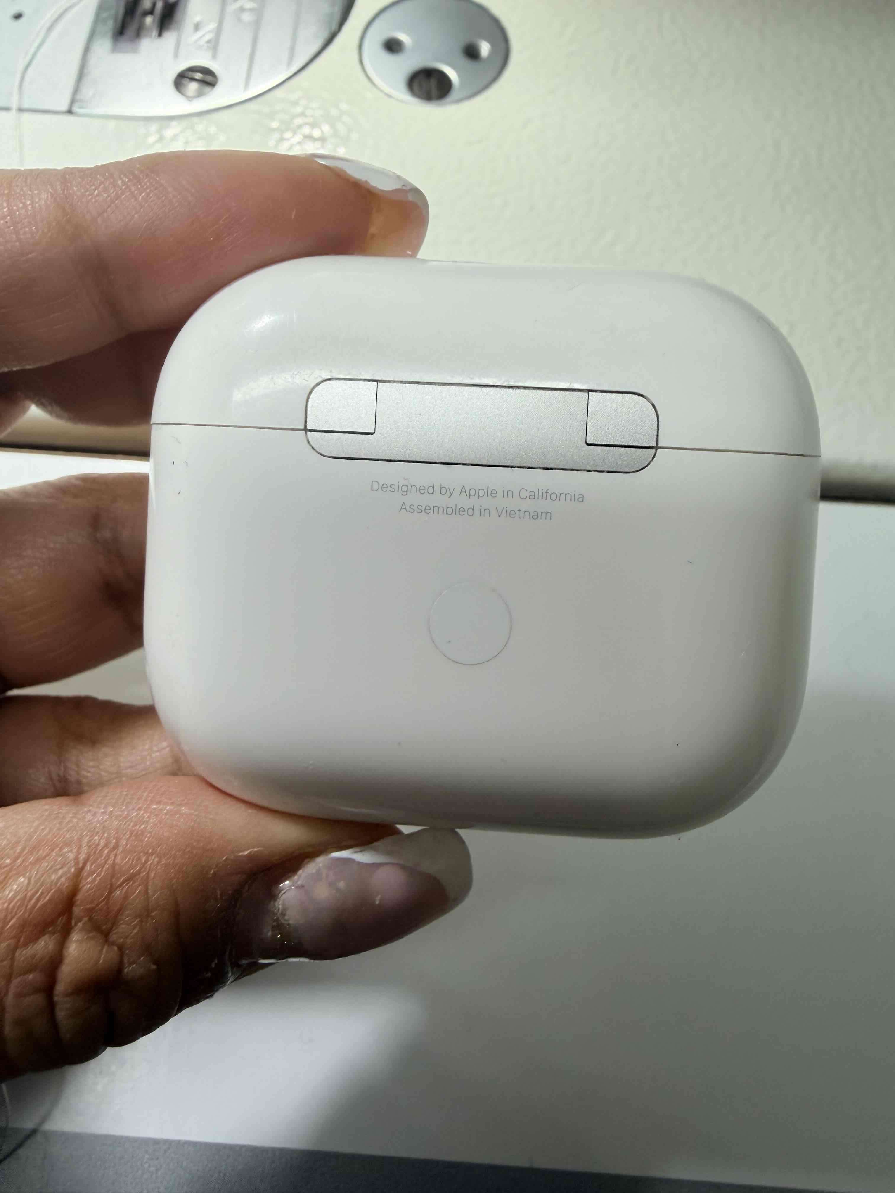 AirPods 3ra generación original - miniatura 4