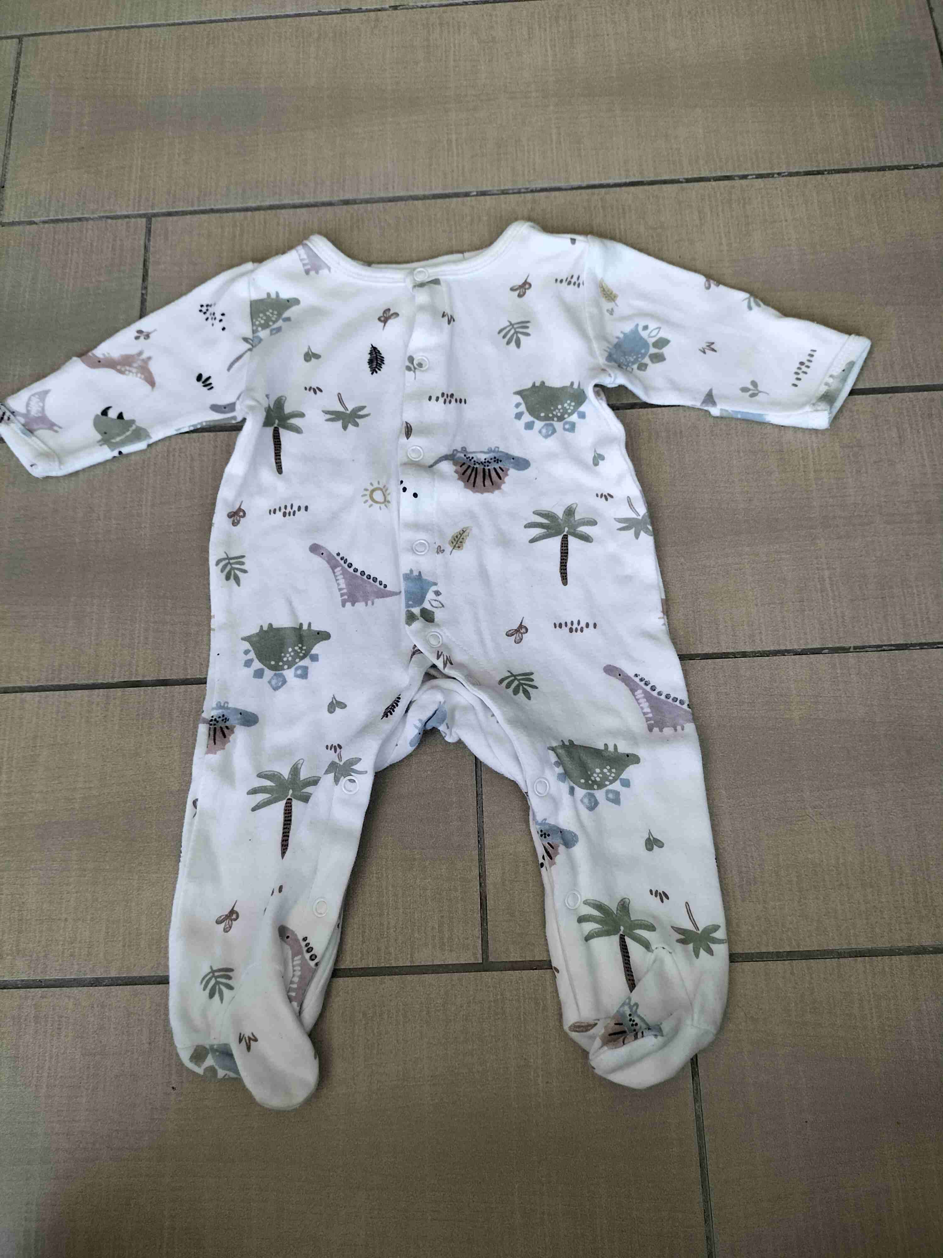 Pijama dinos 0-3 meses