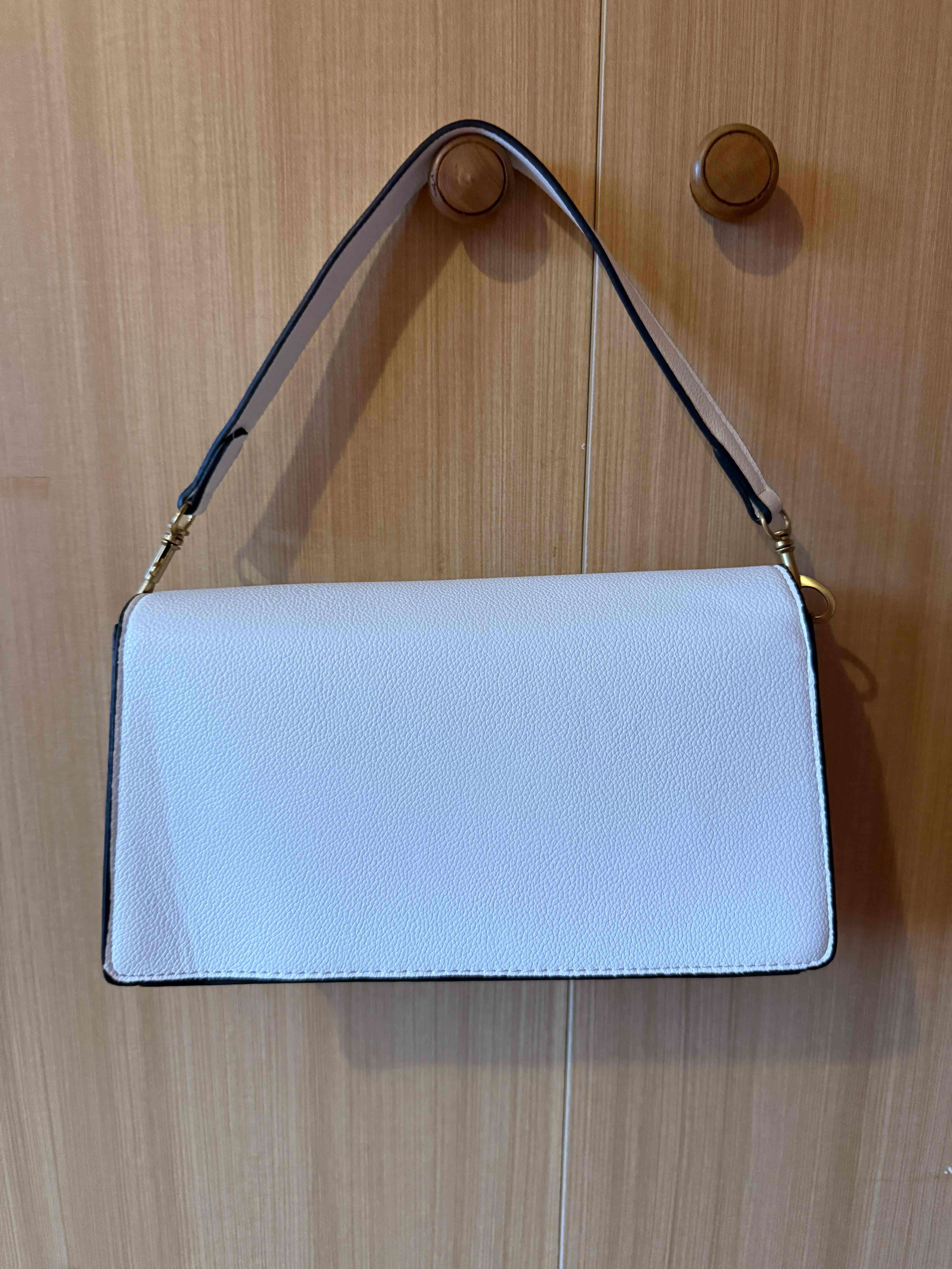 Cartera blanca estilo COACH - miniatura 4