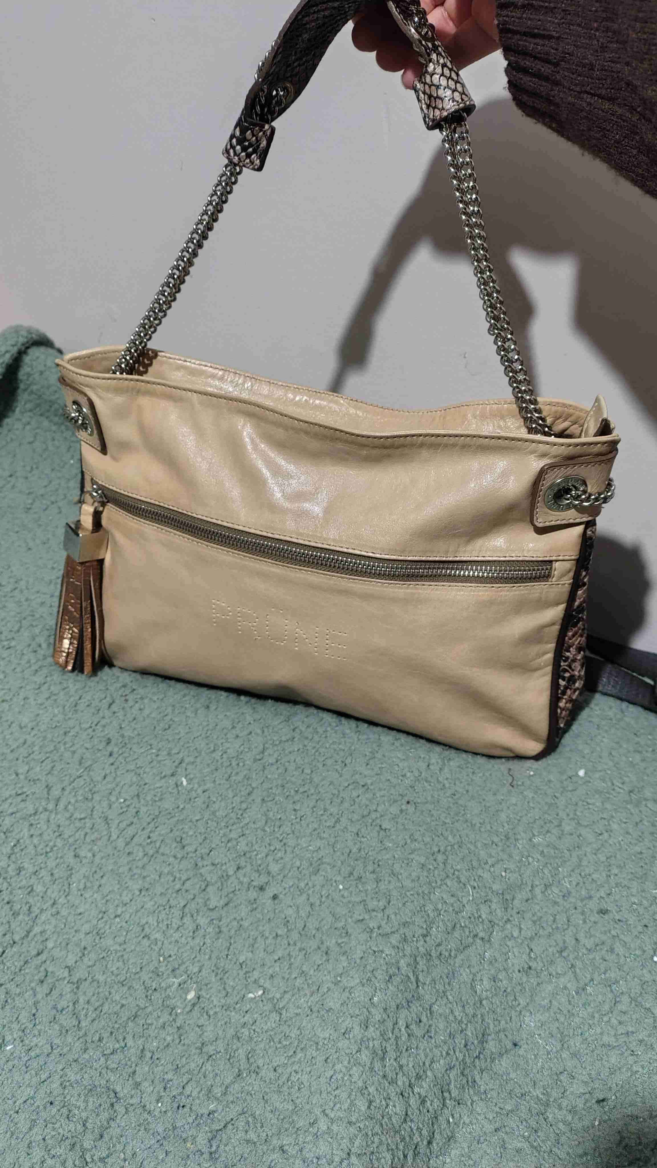 Cartera beige de cuero prüne
