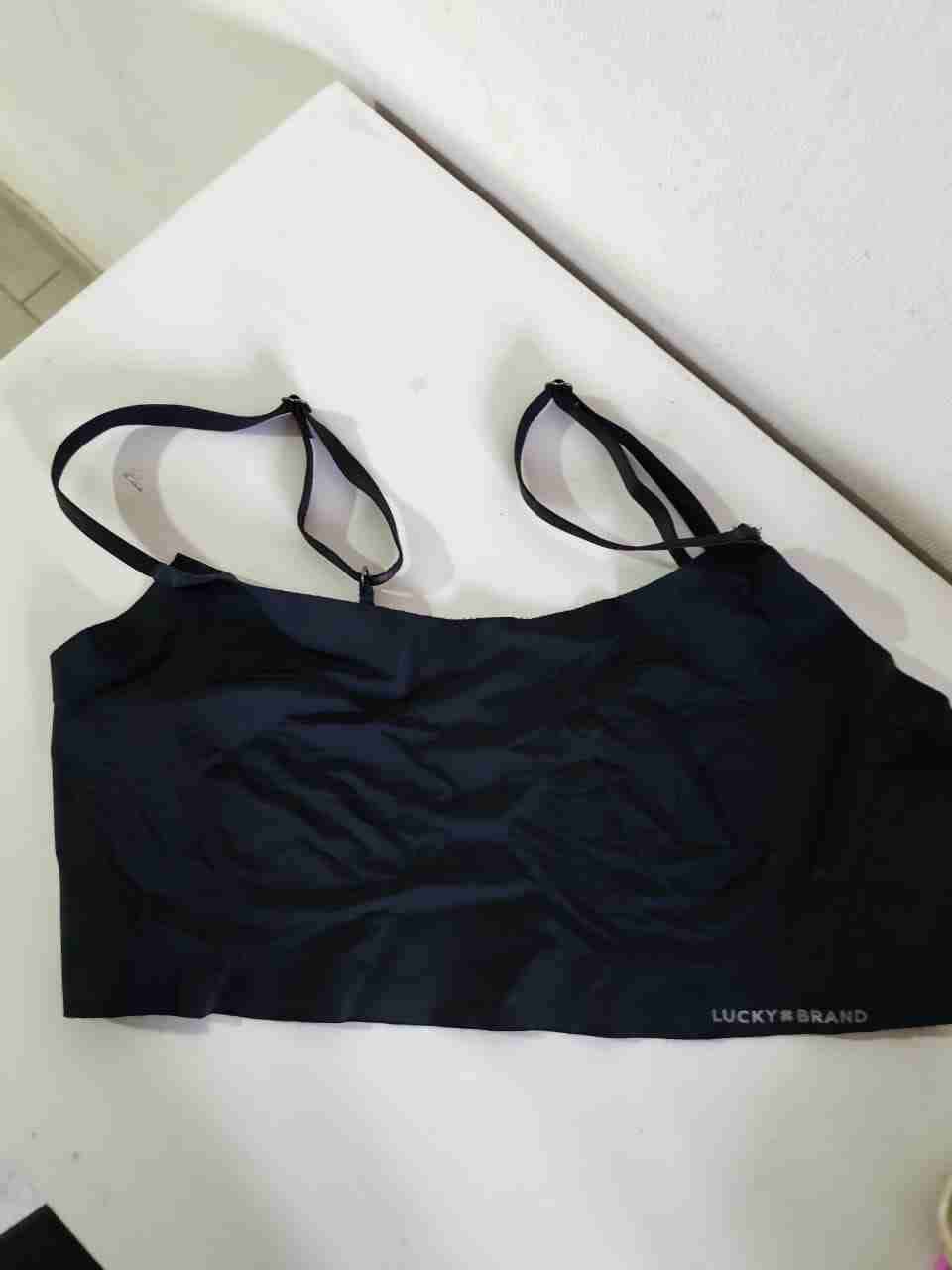 Mochila gris y negra - miniatura 2