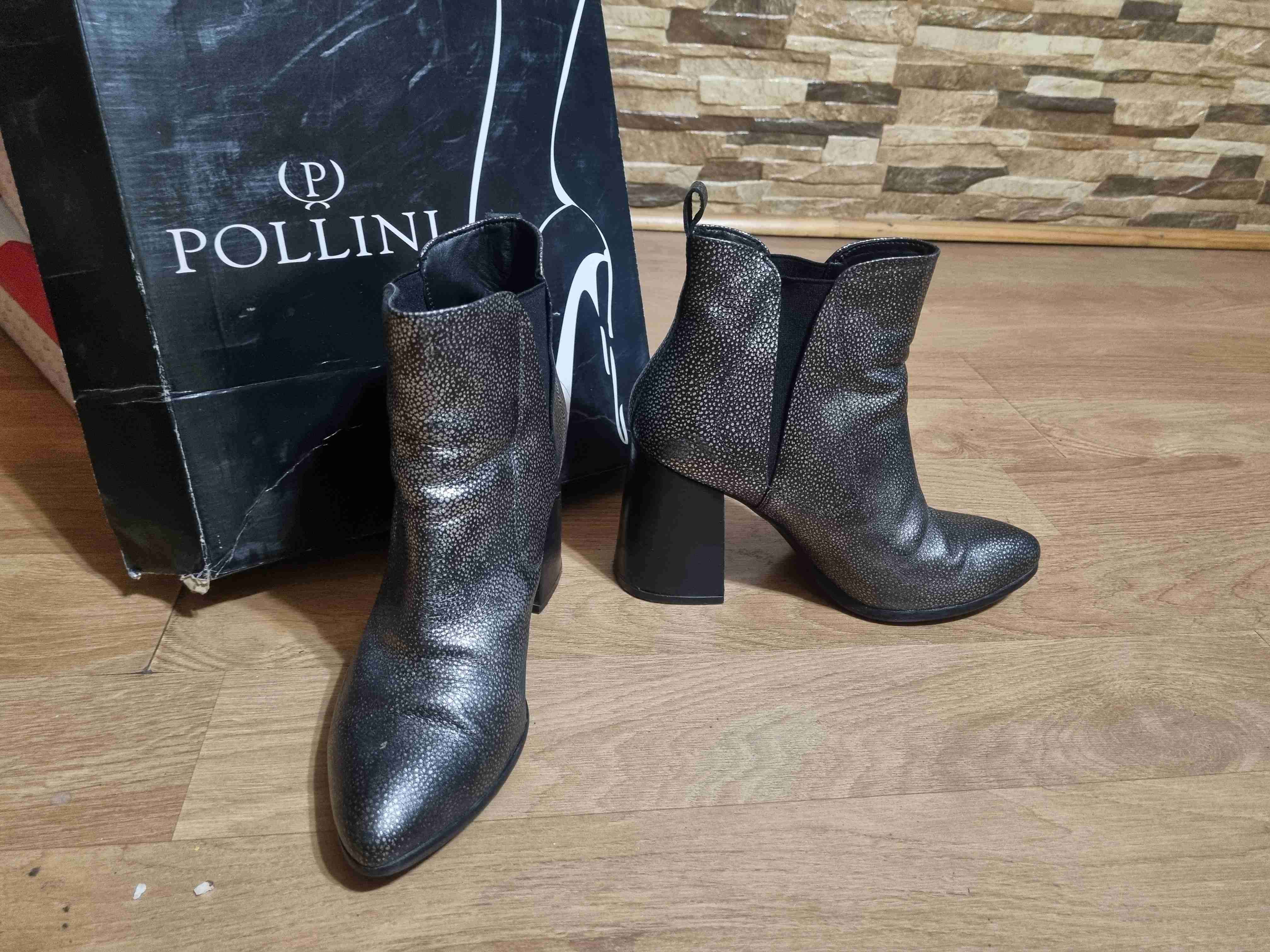 Botines Pollini plateados
