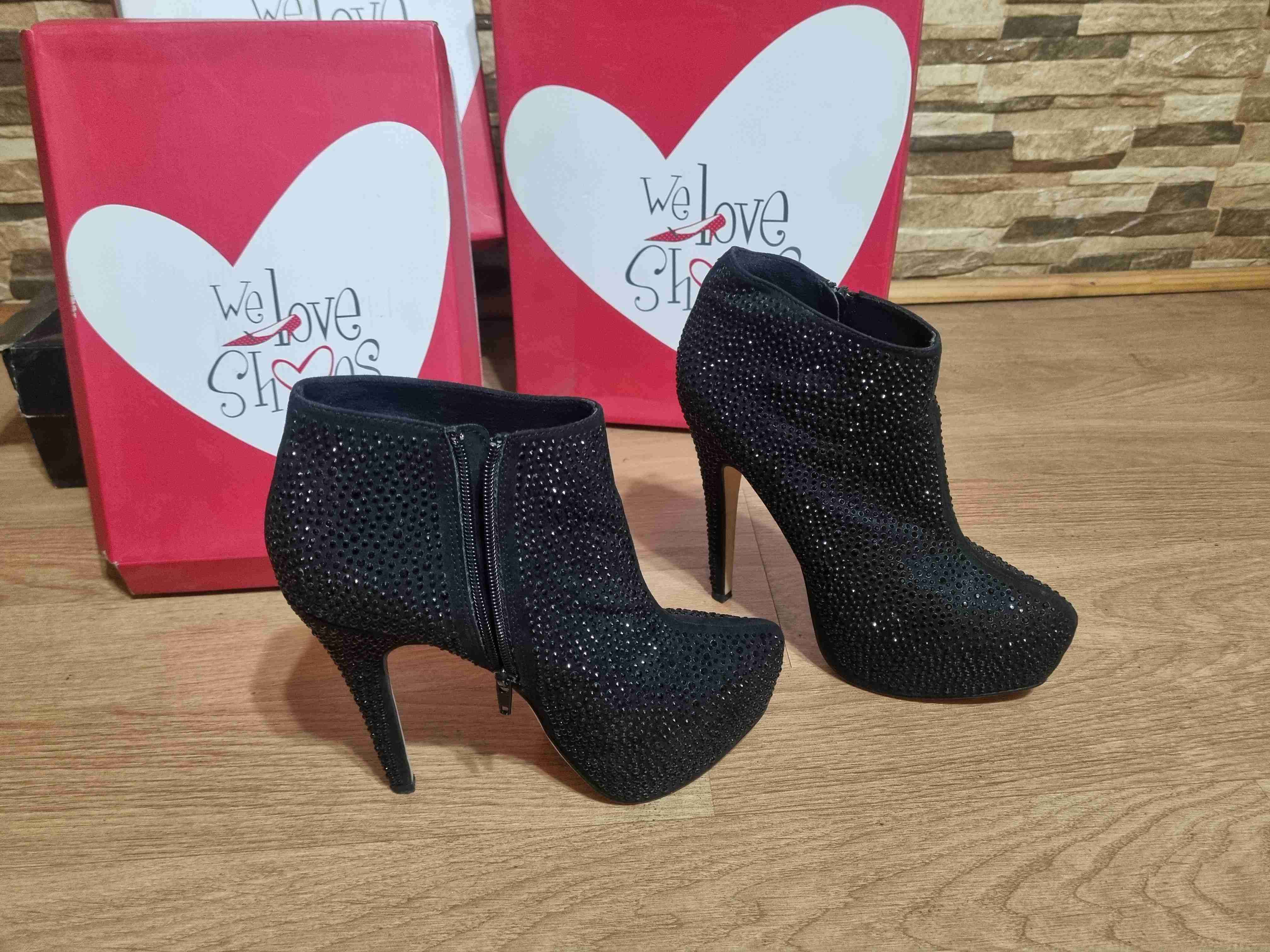 Botines negros con brillos - miniatura 2