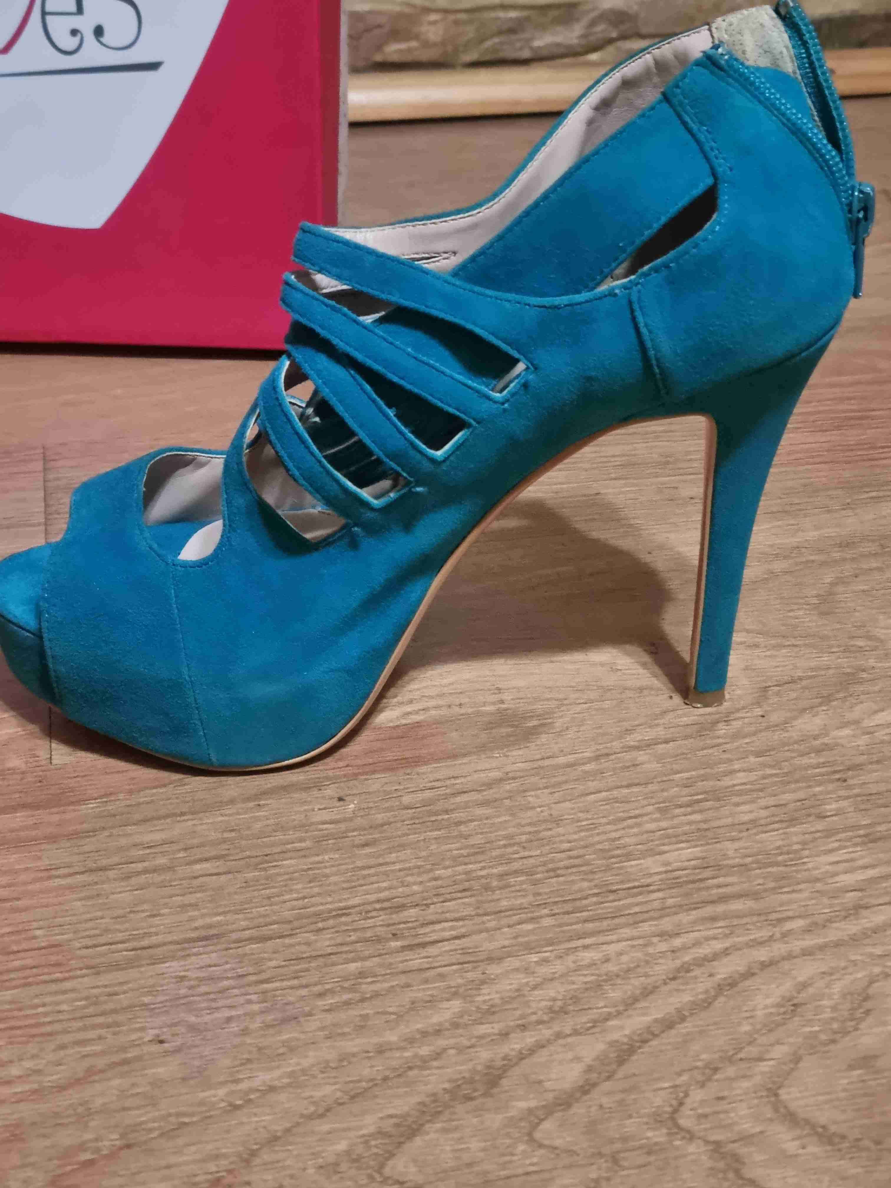 Zapatos de tacón calipso