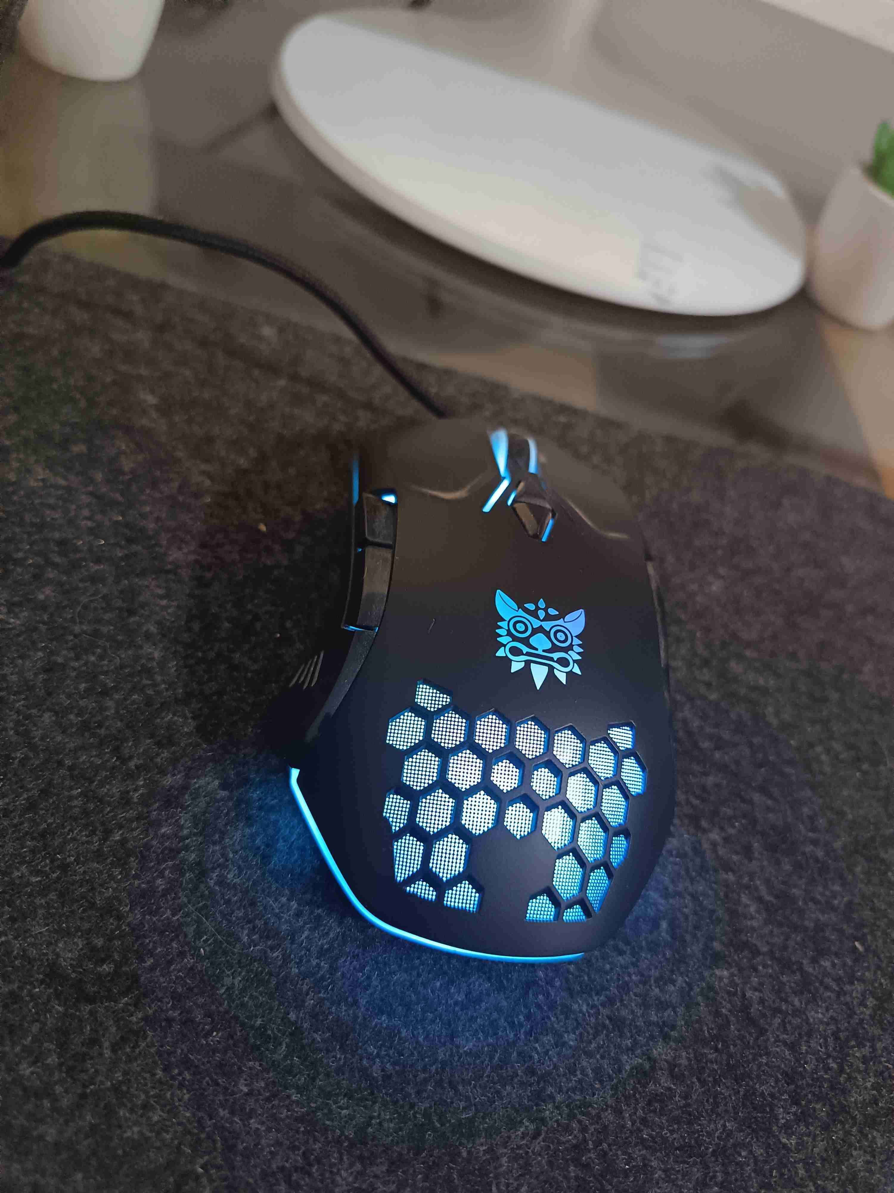 Mouse gamer con iluminación LED