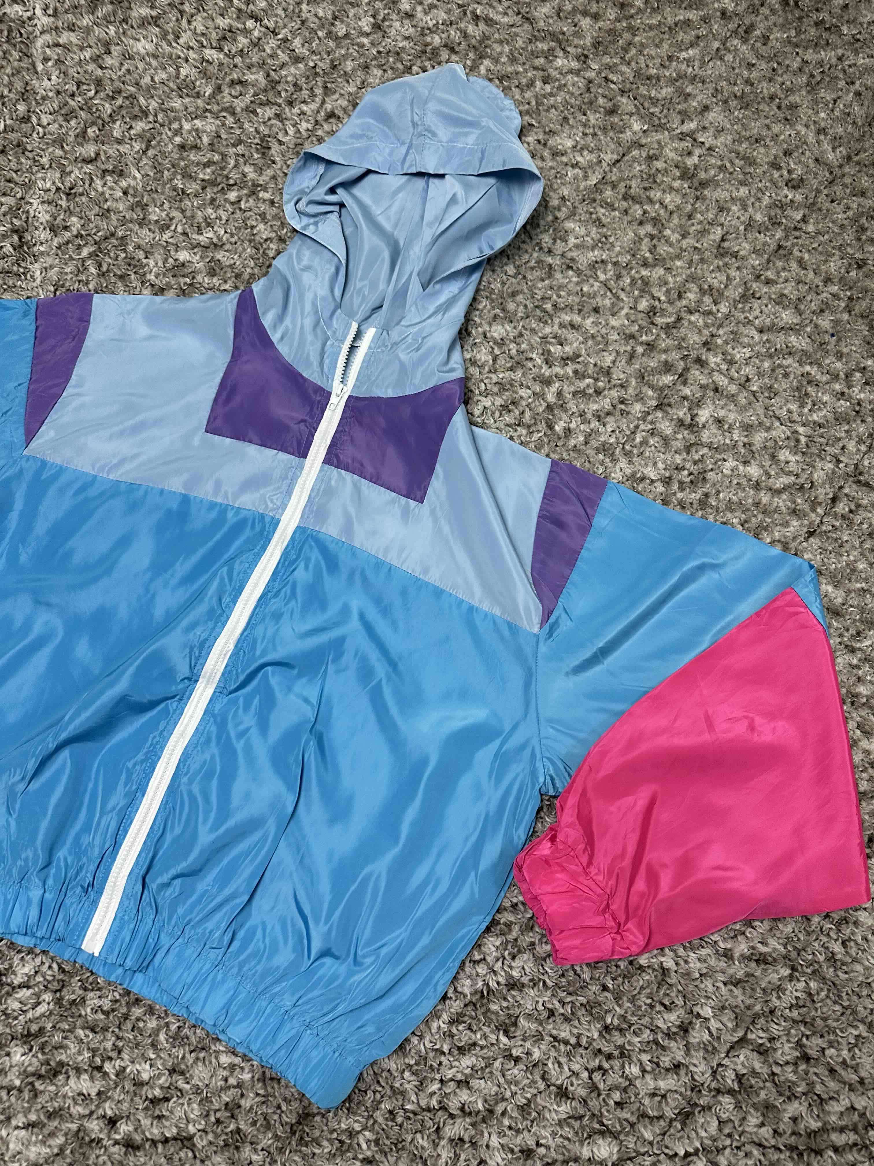 Cortaviento vintage azul y rosa talla L