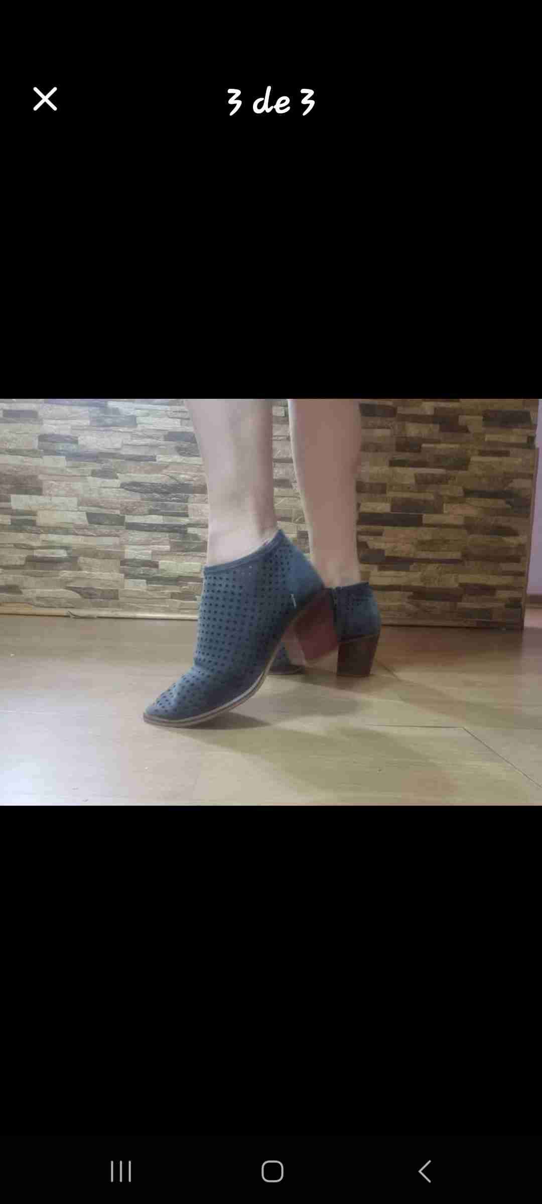 Botines azules con tacón medio verano. Rockford.