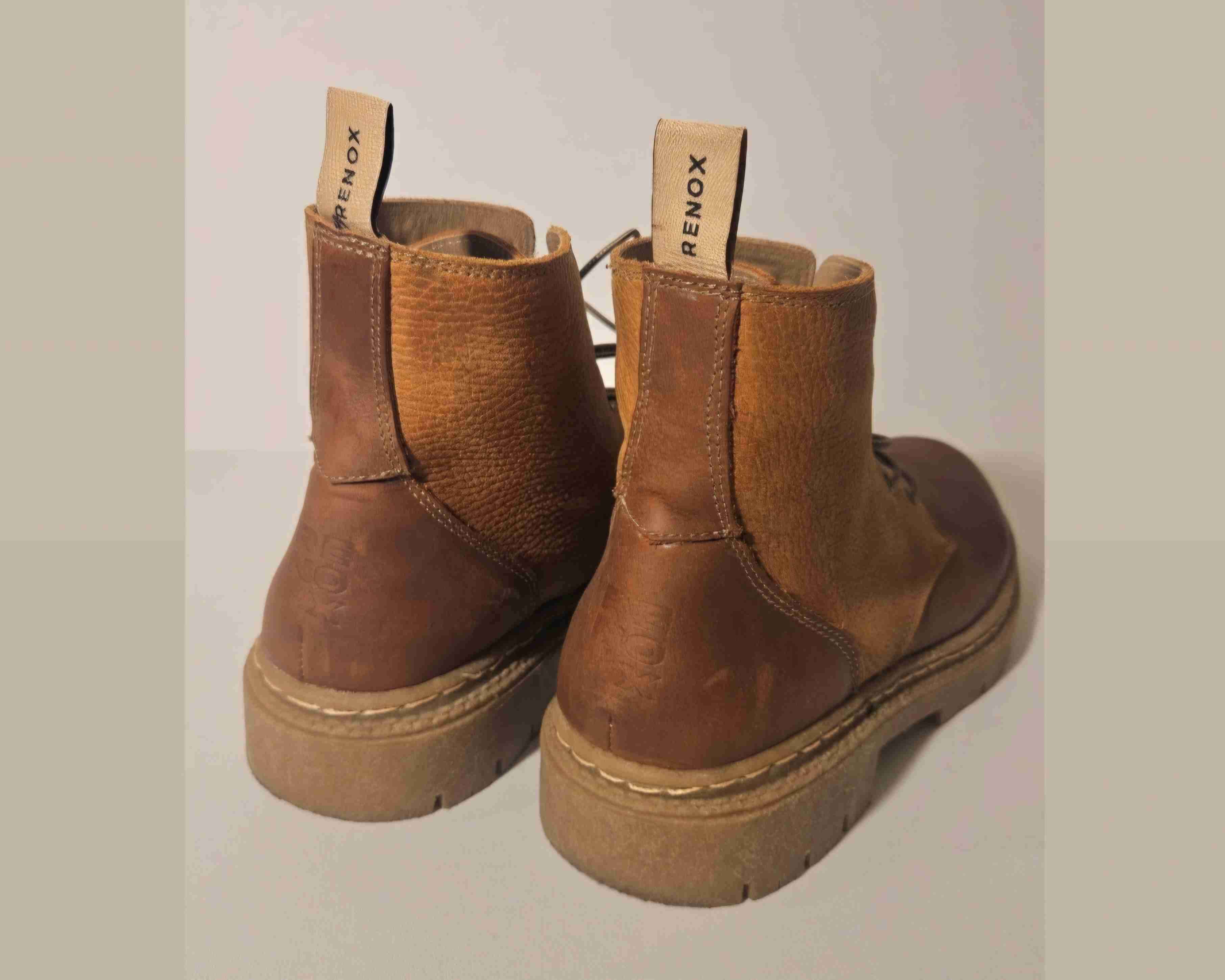 Botín de cuero café rústico - miniatura 4