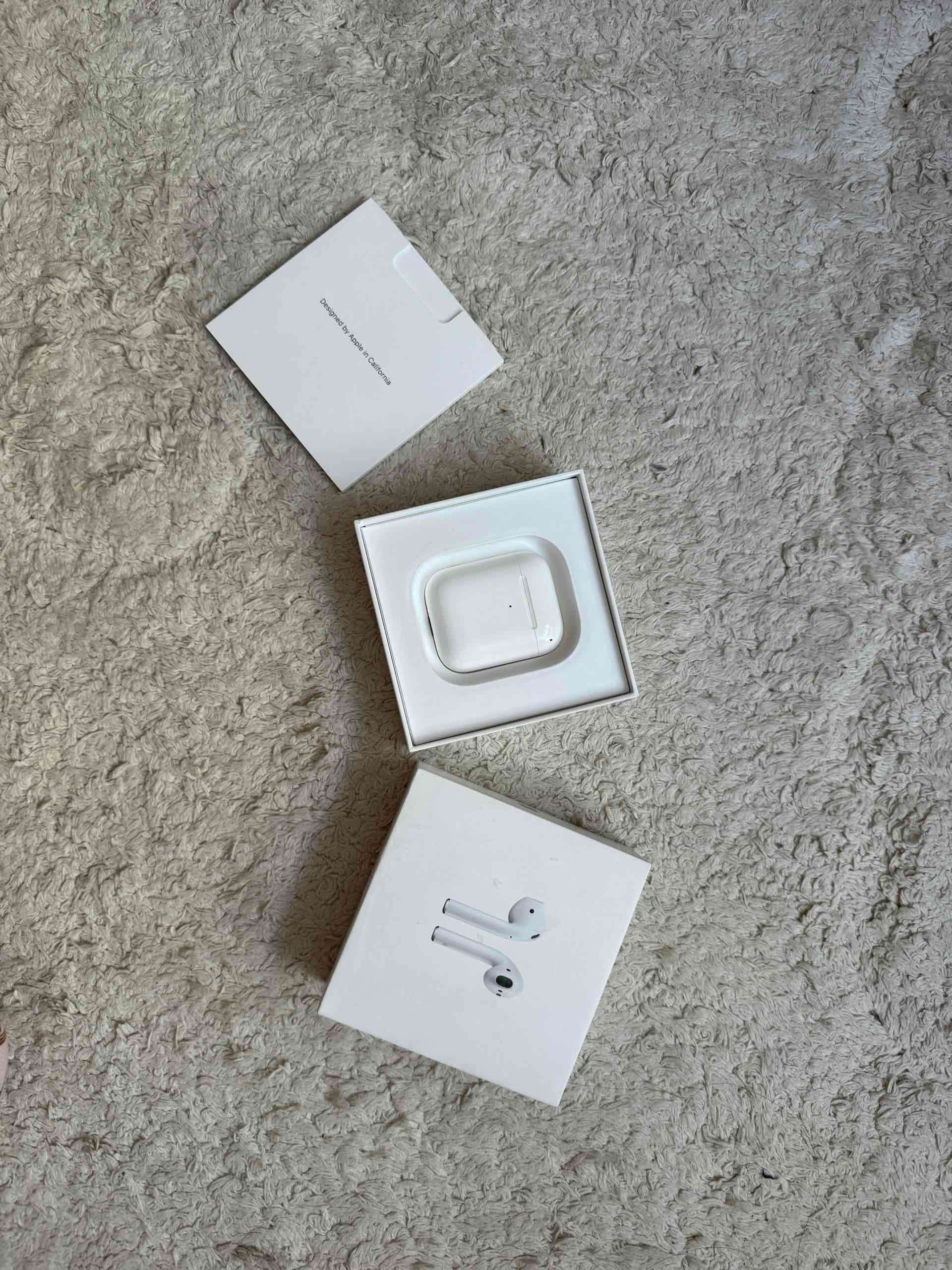 Auriculares inalámbricos originales como nuevos - miniatura 2