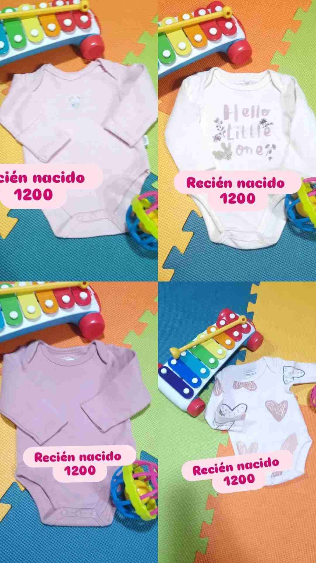 Bodies de bebé recién nacido