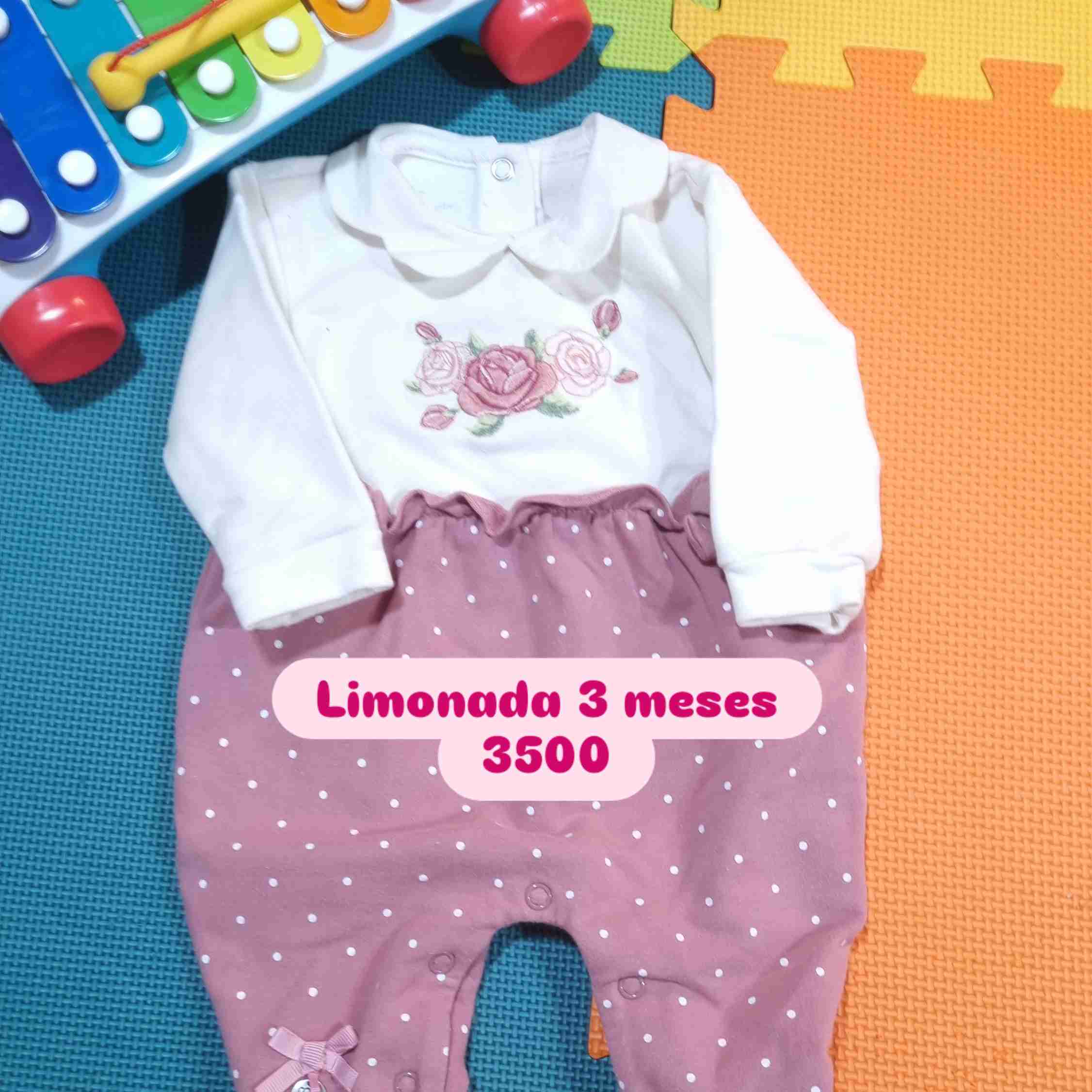 Enterito bebé 3 meses rosado