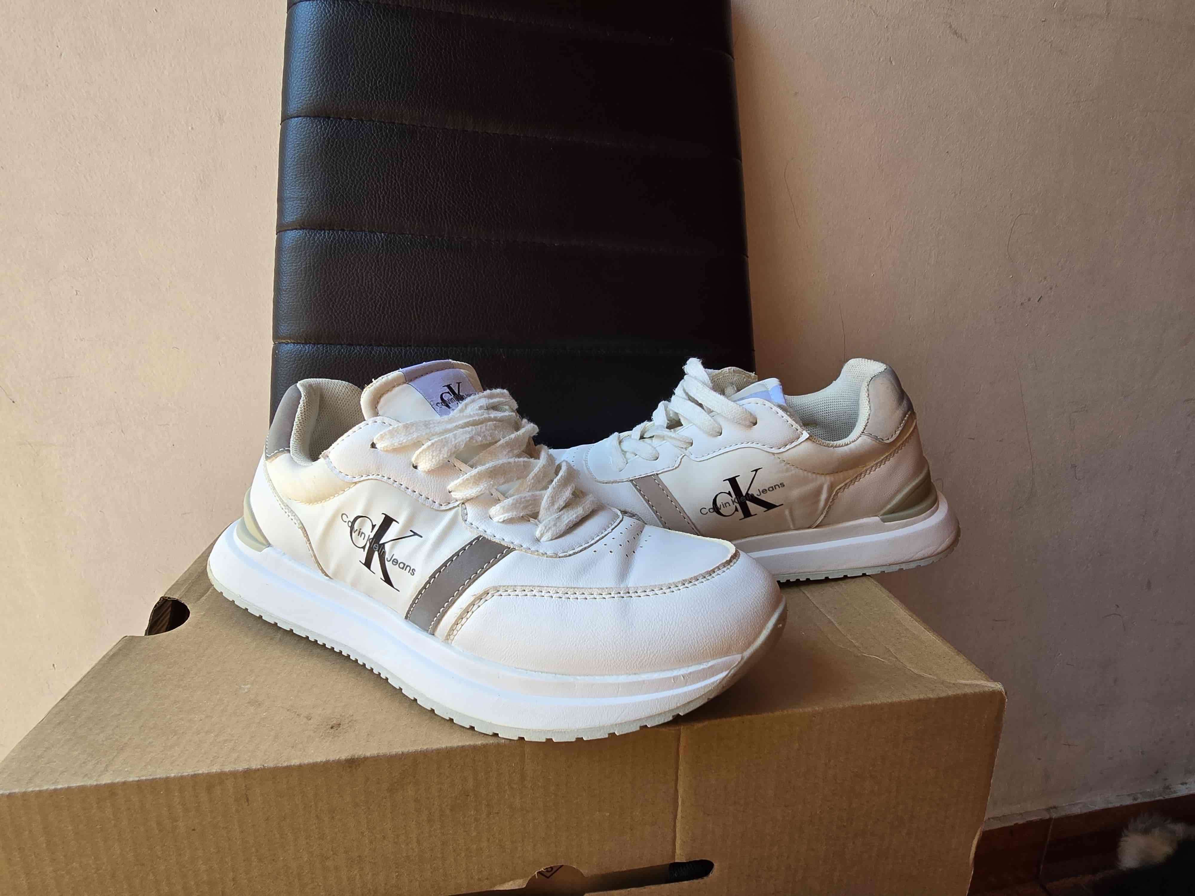 Zapatillas blancas Calvin Klein - miniatura 4