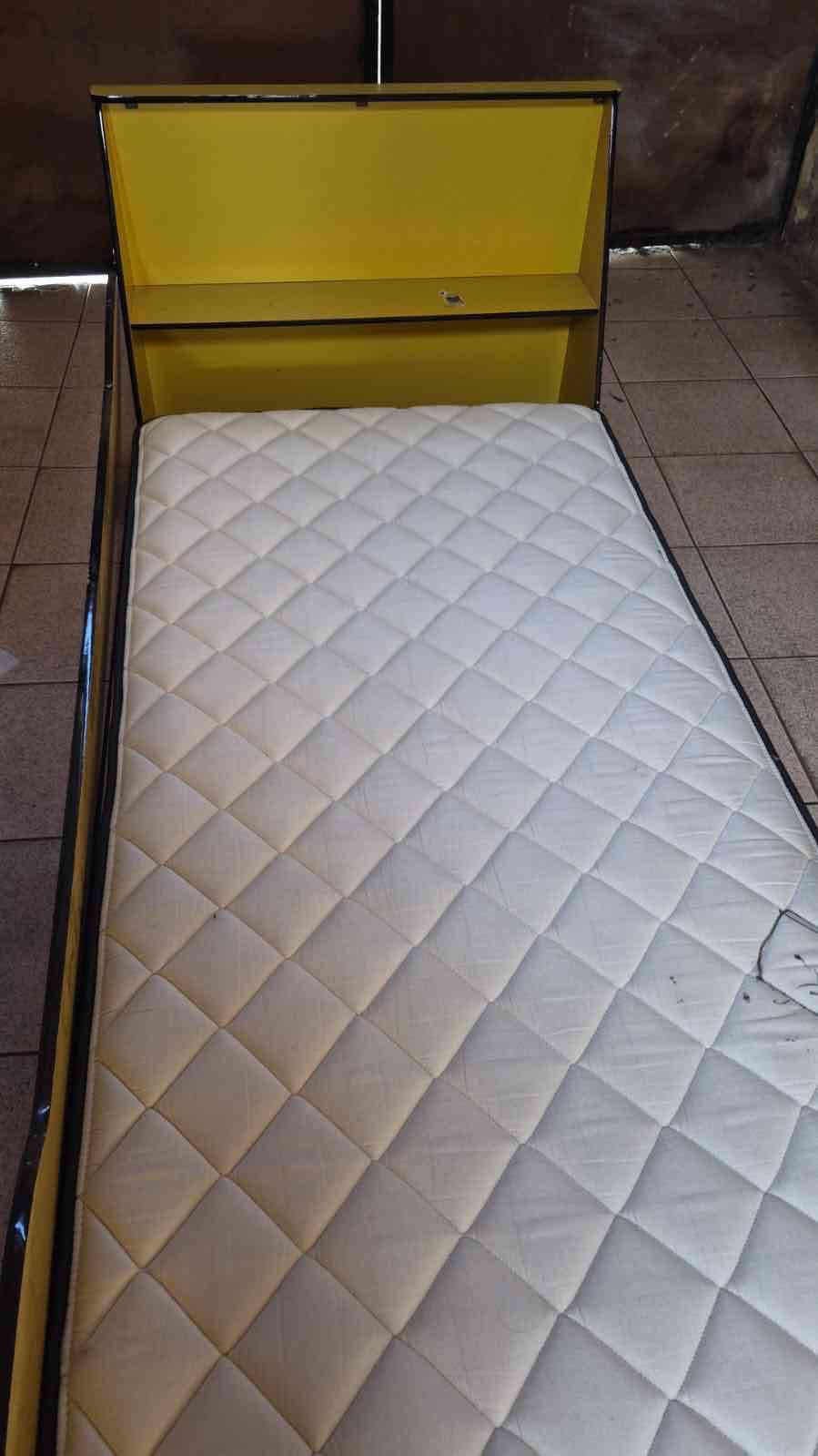 Cama infantil auto amarilla - miniatura 4