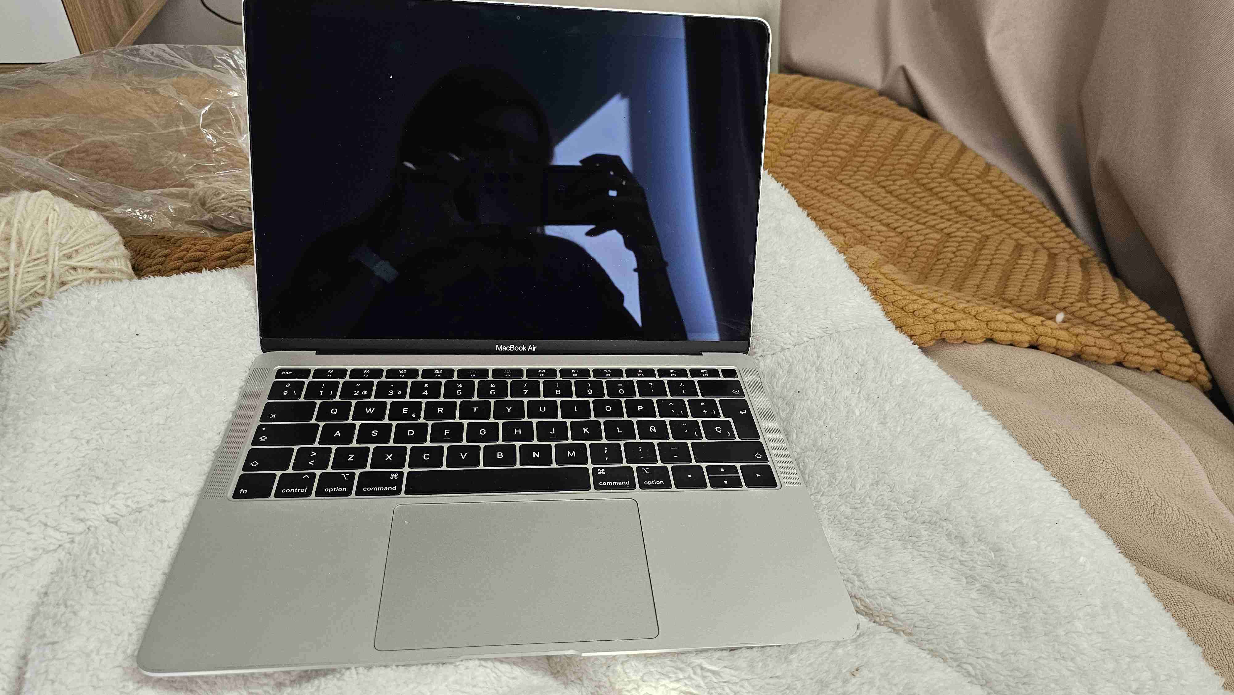 MacBook Air 13" 2019 - miniatura 3