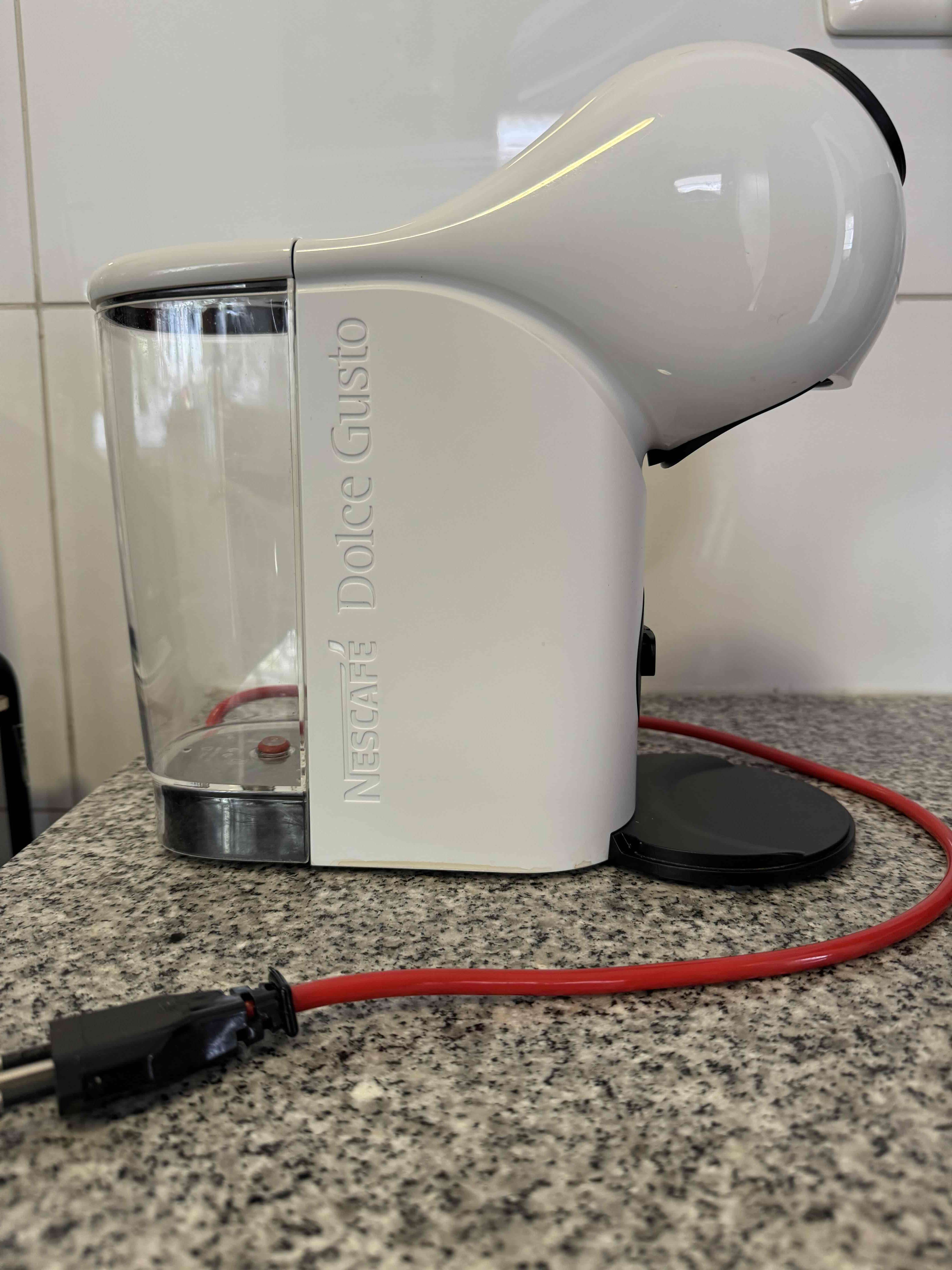 Cafetera Dolce Gusto Genio S - miniatura 2