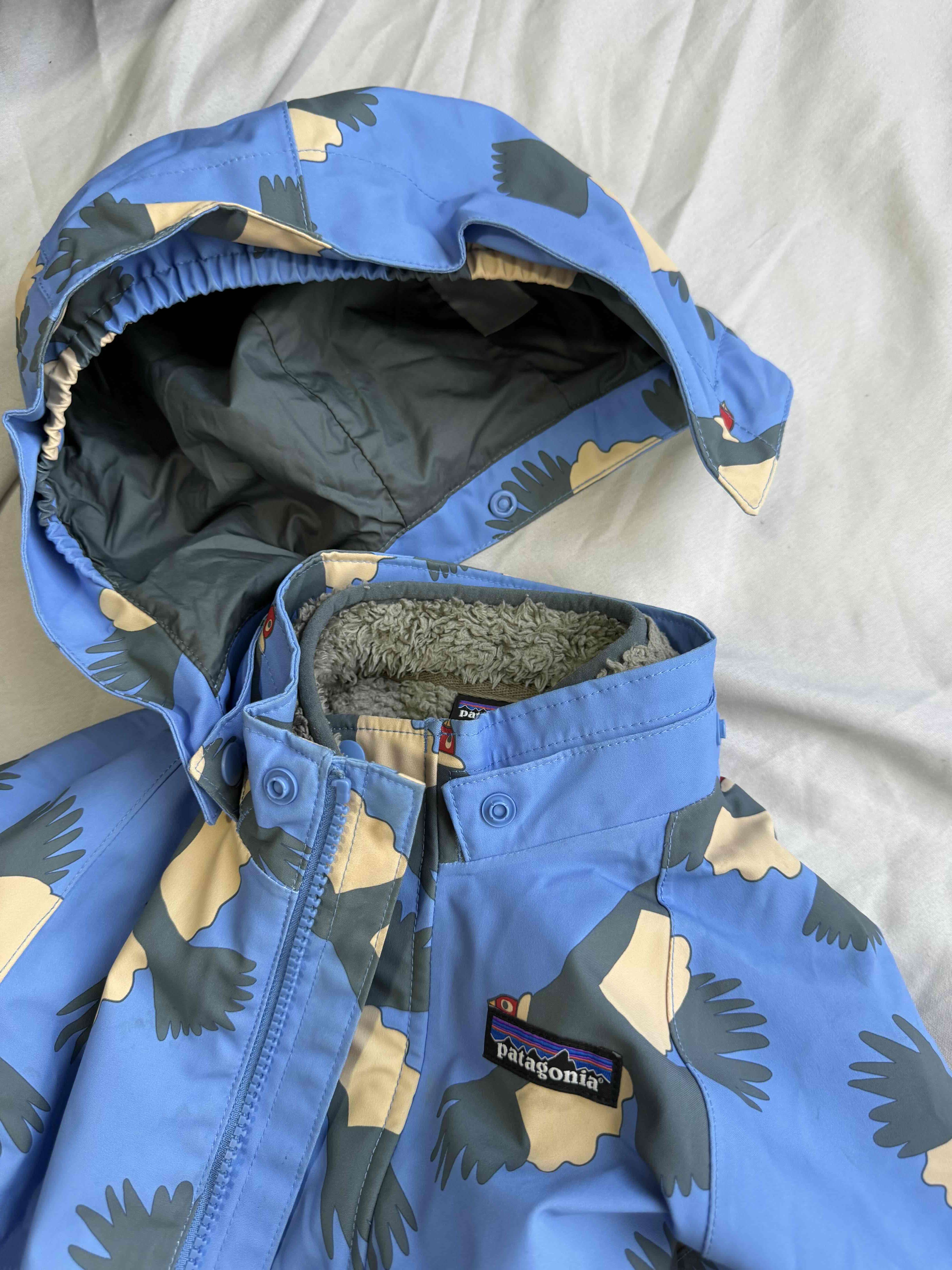 Chaqueta Patagonia  infantil estampada azul - miniatura 4