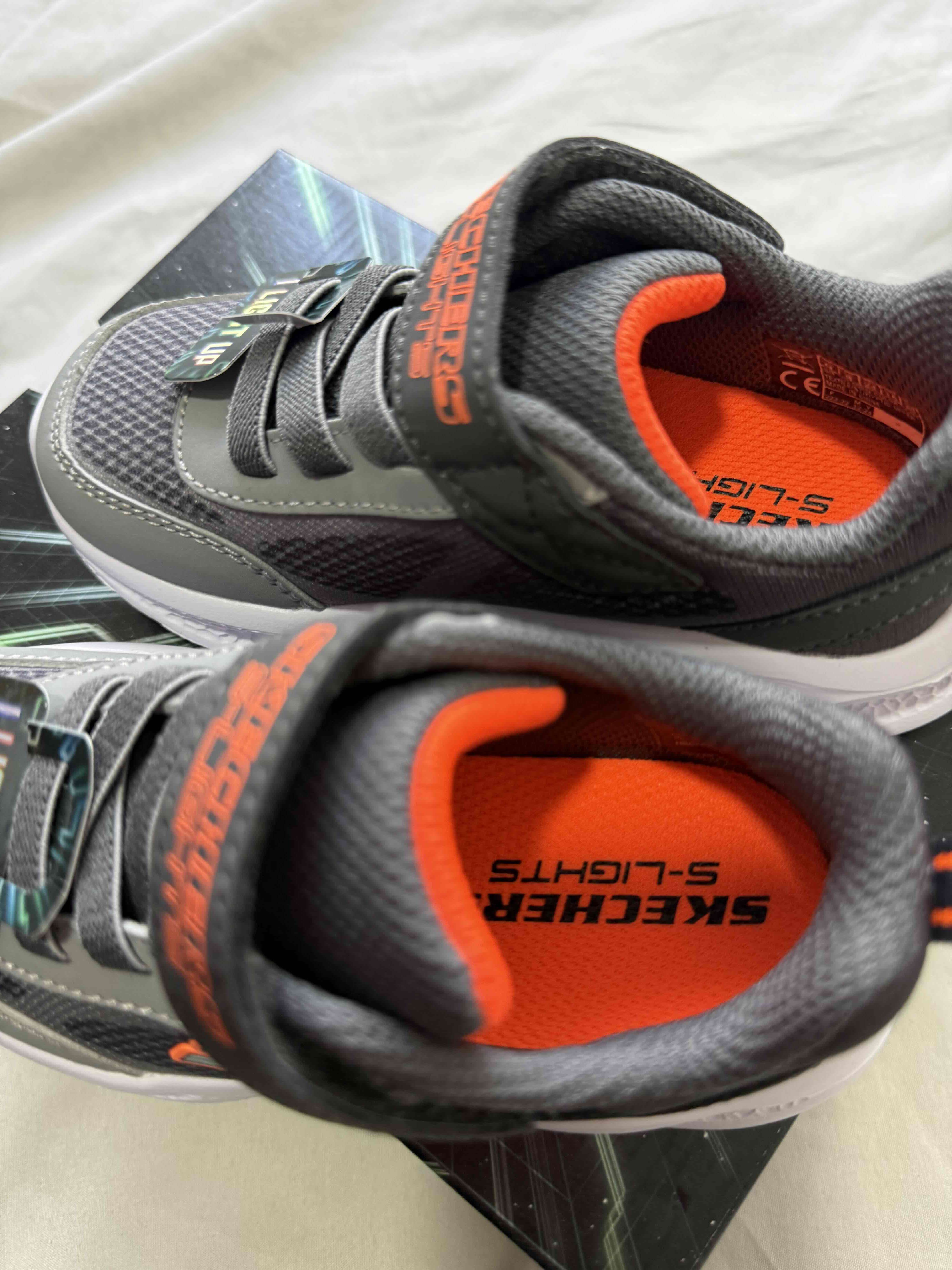 Zapatillas grises para niños - miniatura 4