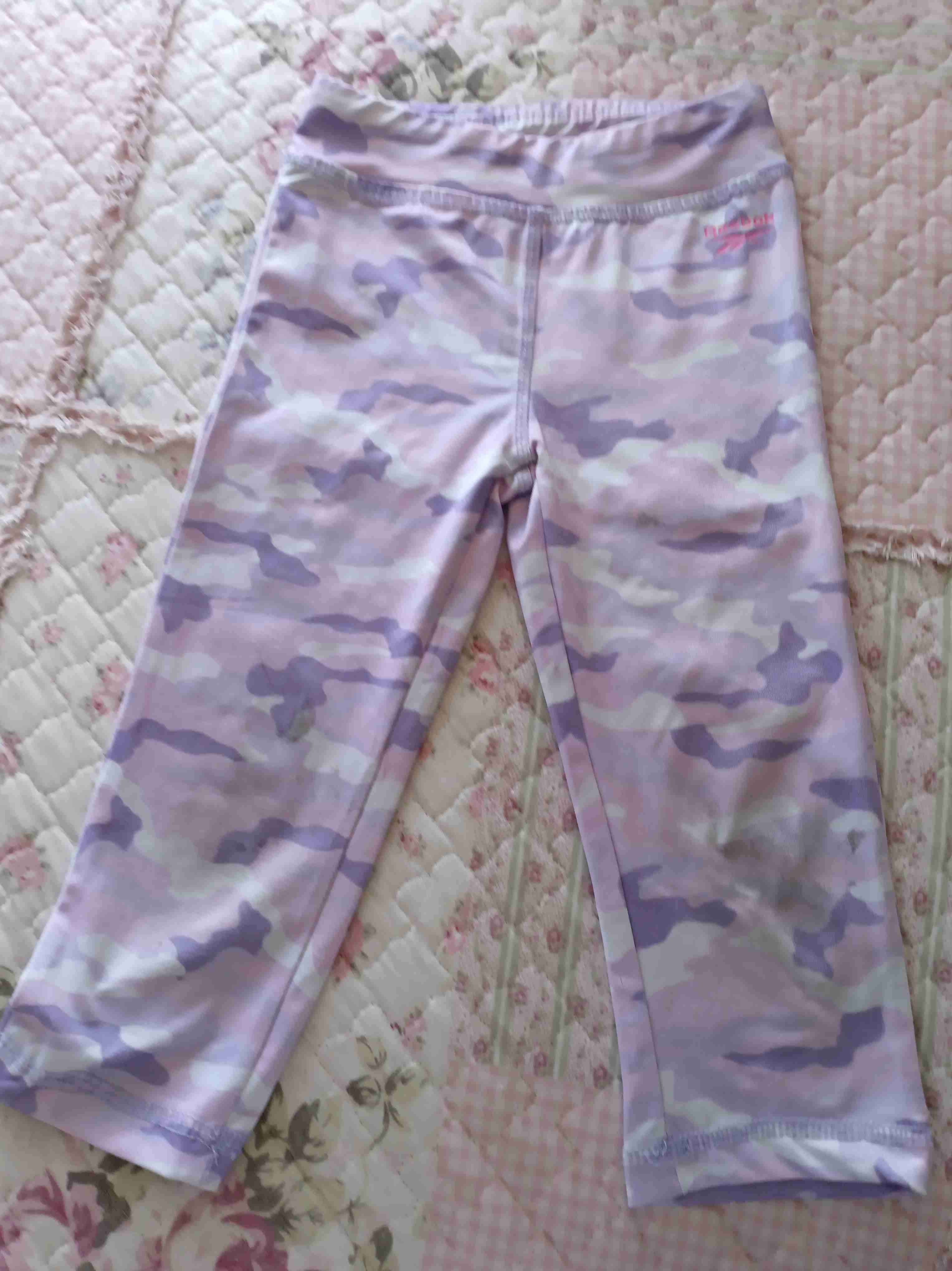 Capri deportivo camuflado rosa