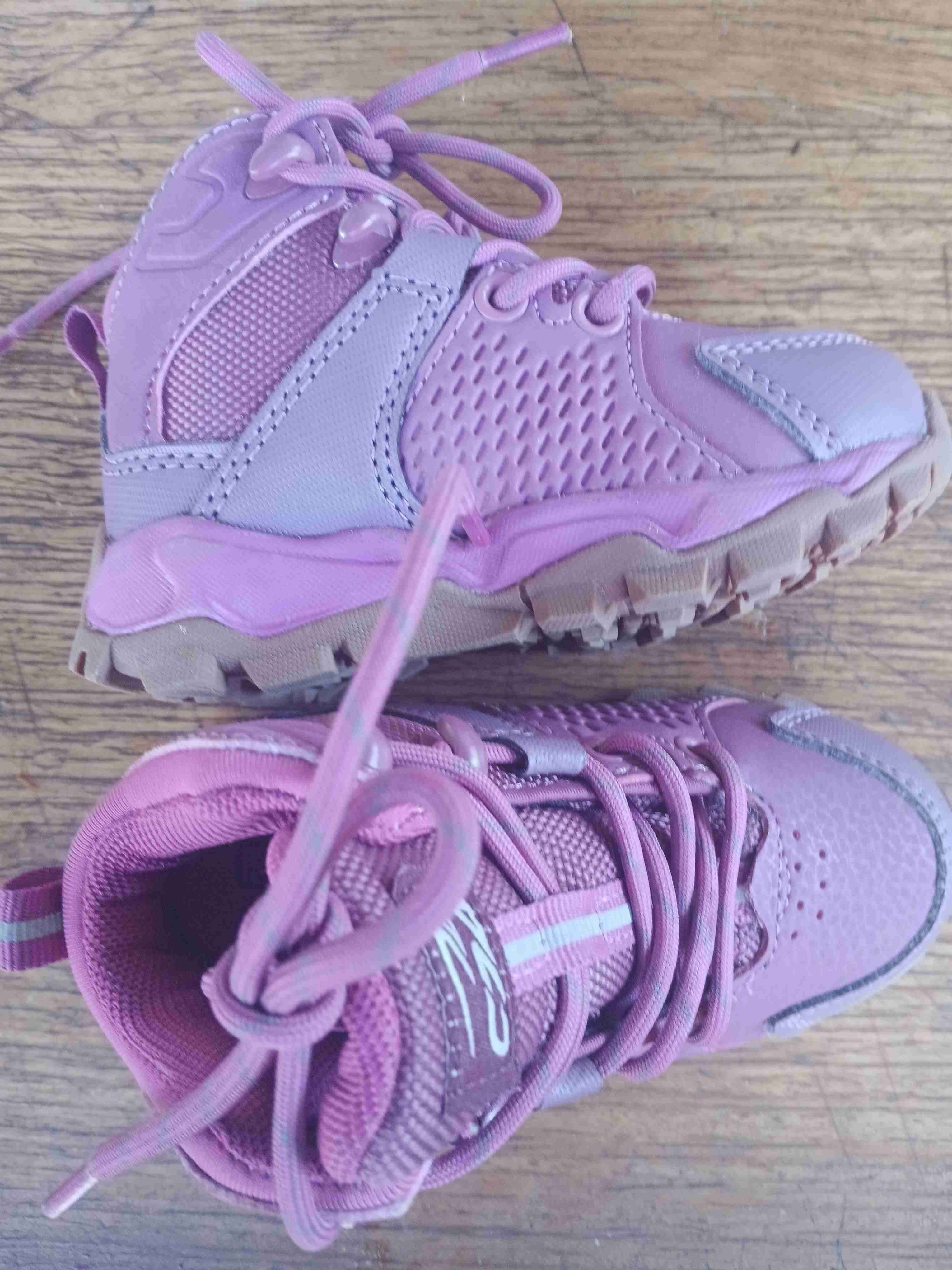 Bototos infantiles morados