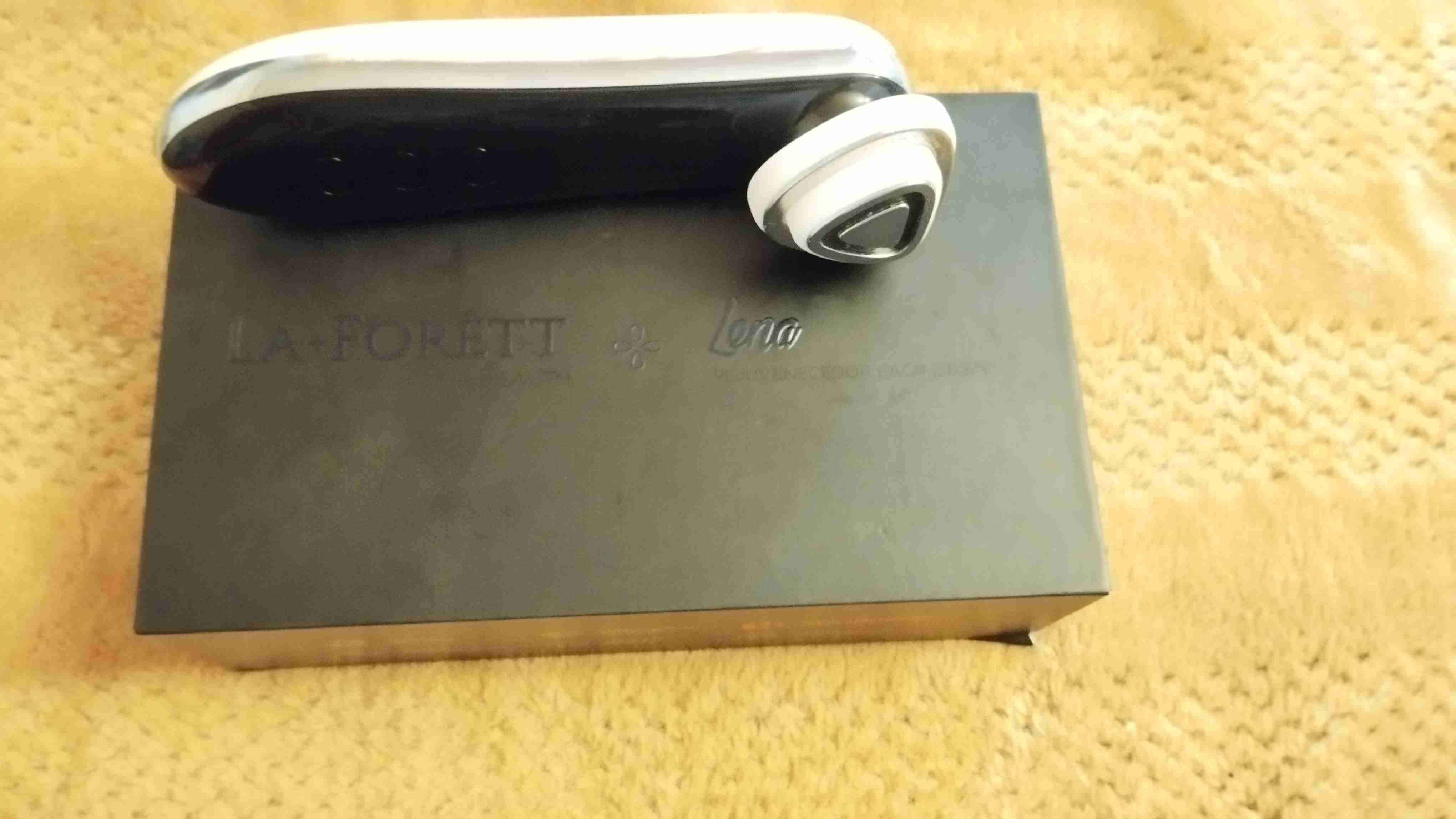 Dispositivo de limpieza facial RF - miniatura 3