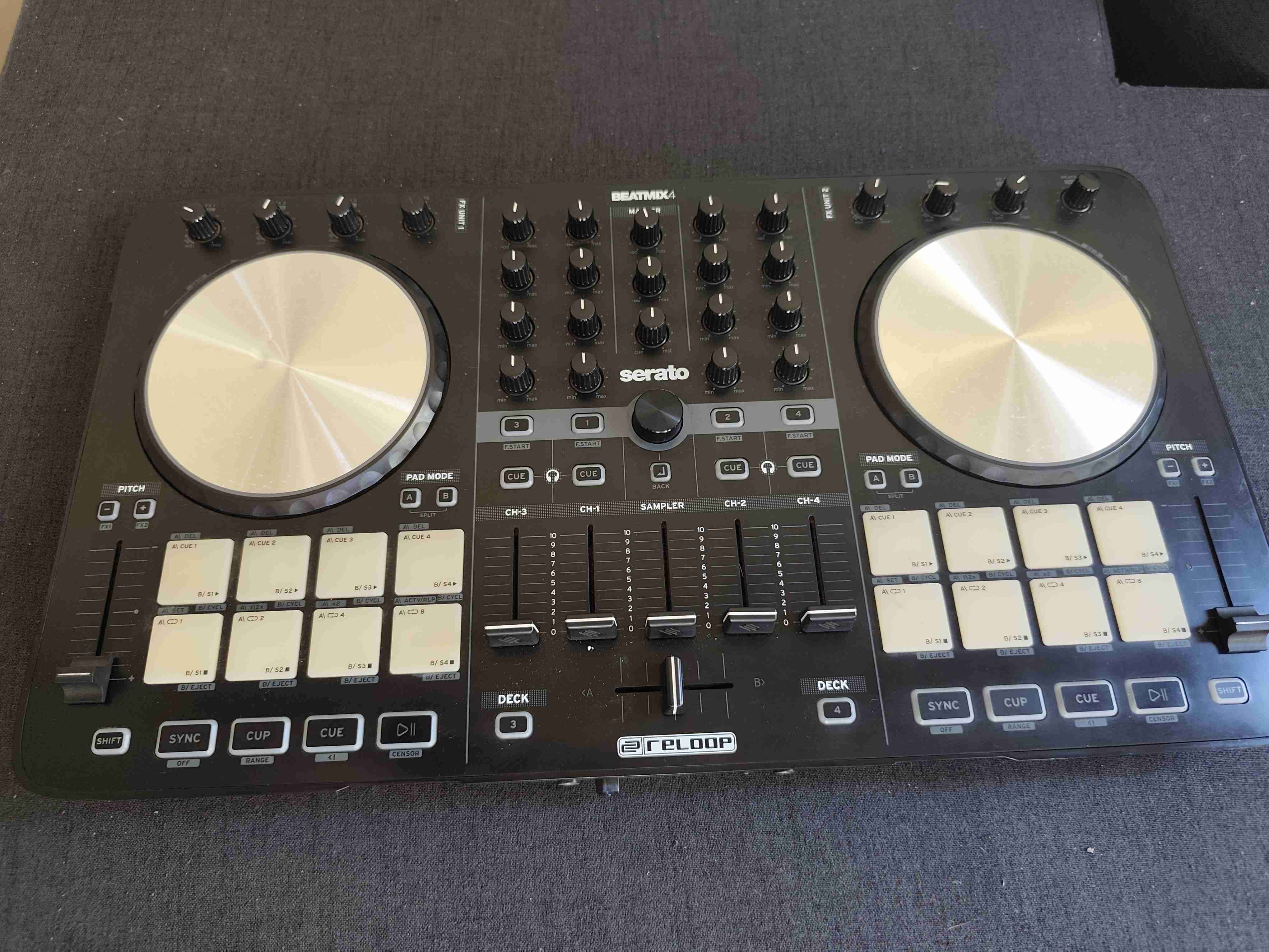 Controlador DJ RELOOP Beatmix4 - miniatura 3